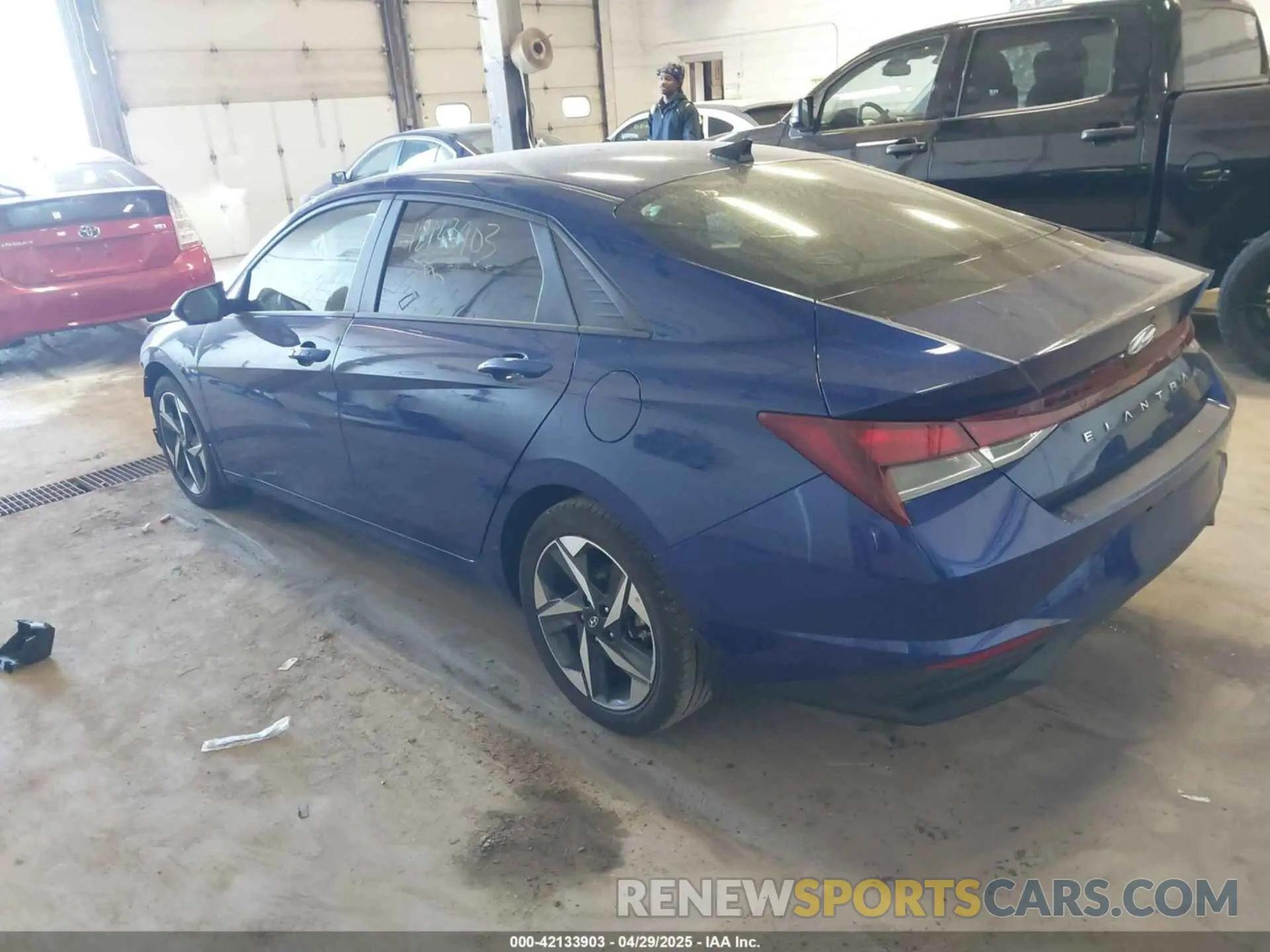 3 Photograph of a damaged car 5NPLS4AG7PH098726 HYUNDAI ELANTRA 2023