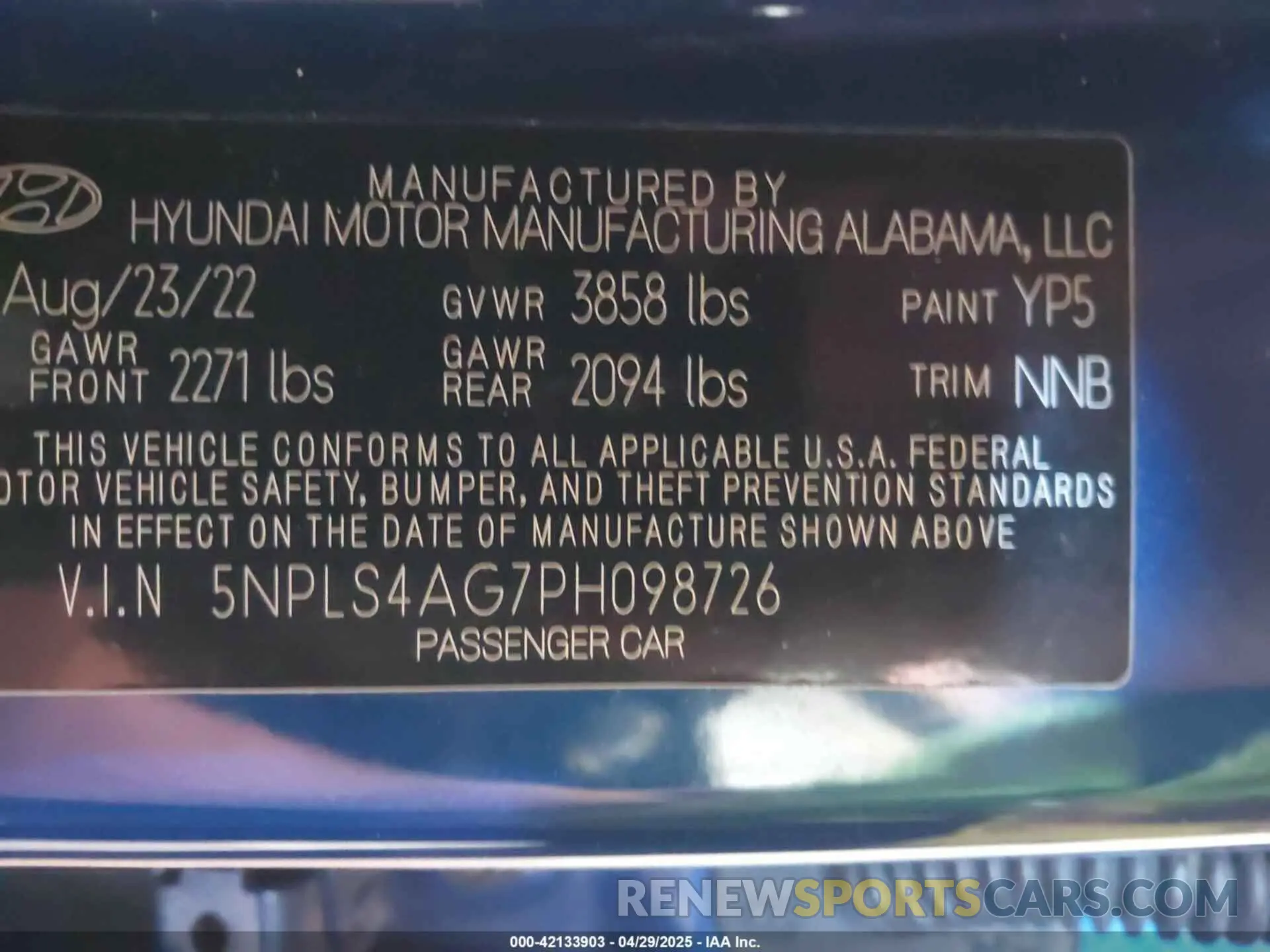 9 Photograph of a damaged car 5NPLS4AG7PH098726 HYUNDAI ELANTRA 2023