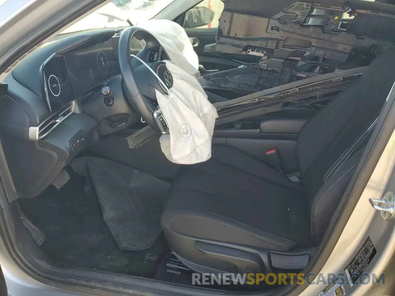 7 Photograph of a damaged car 5NPLS4AG7PH099603 HYUNDAI ELANTRA 2023