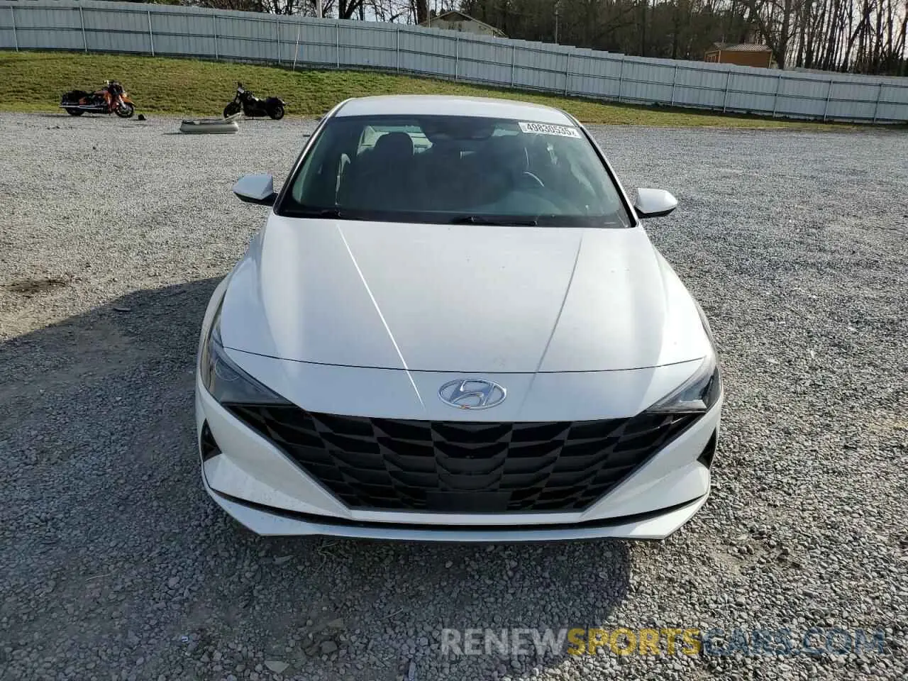 5 Photograph of a damaged car 5NPLS4AG8PH088917 HYUNDAI ELANTRA 2023