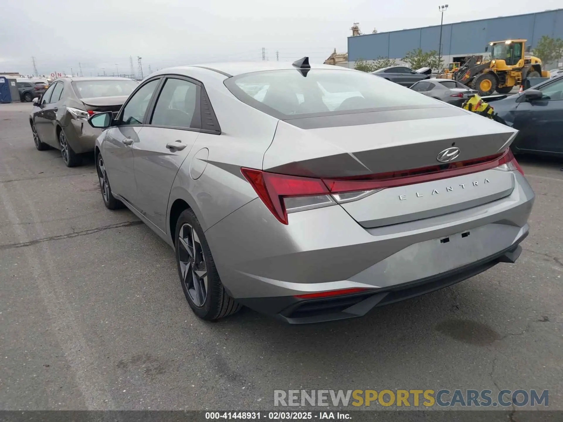 3 Photograph of a damaged car 5NPLS4AG8PH098461 HYUNDAI ELANTRA 2023