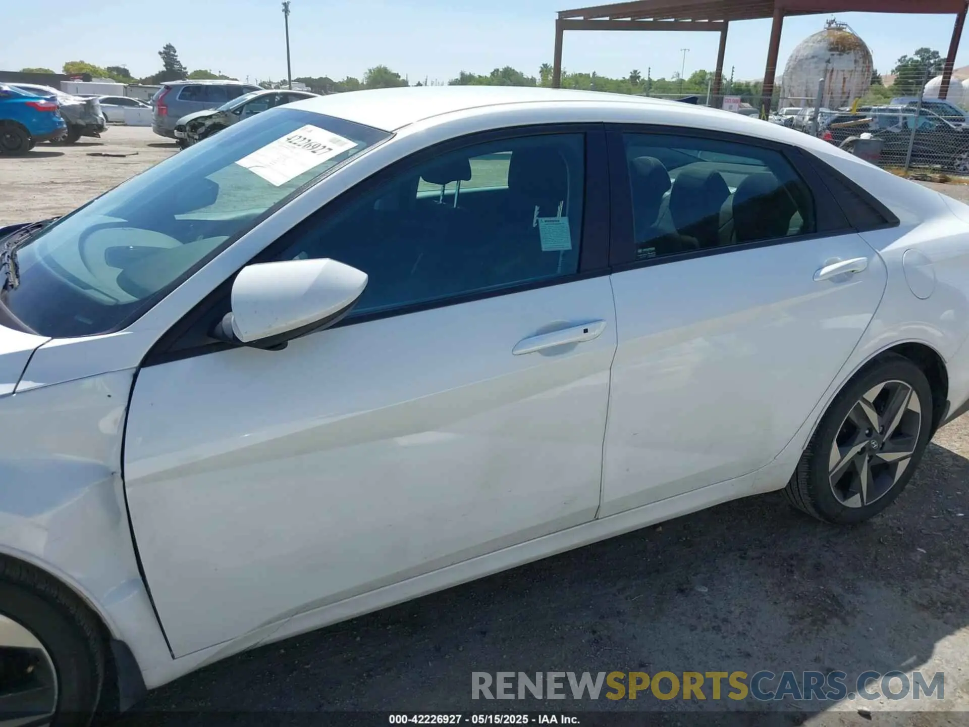 14 Photograph of a damaged car 5NPLS4AG9PH097867 HYUNDAI ELANTRA 2023