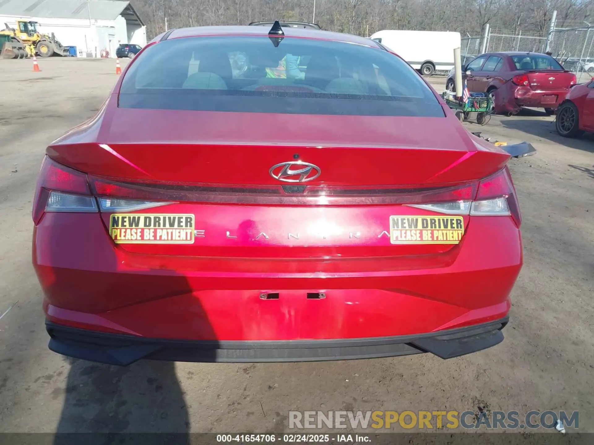 15 Photograph of a damaged car 5NPLS4AG9PH099487 HYUNDAI ELANTRA 2023