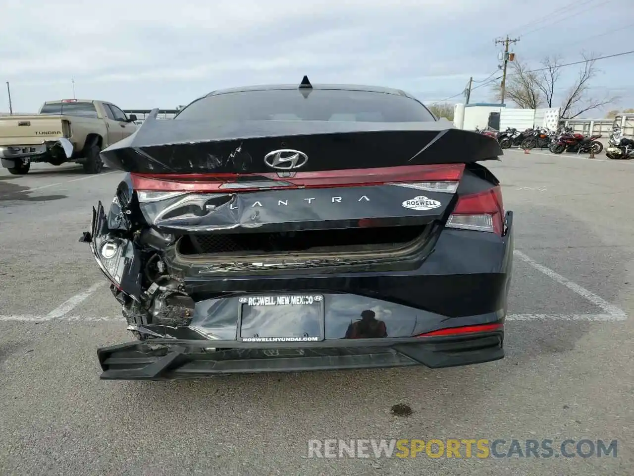 6 Photograph of a damaged car 5NPLS4AG9PH106650 HYUNDAI ELANTRA 2023