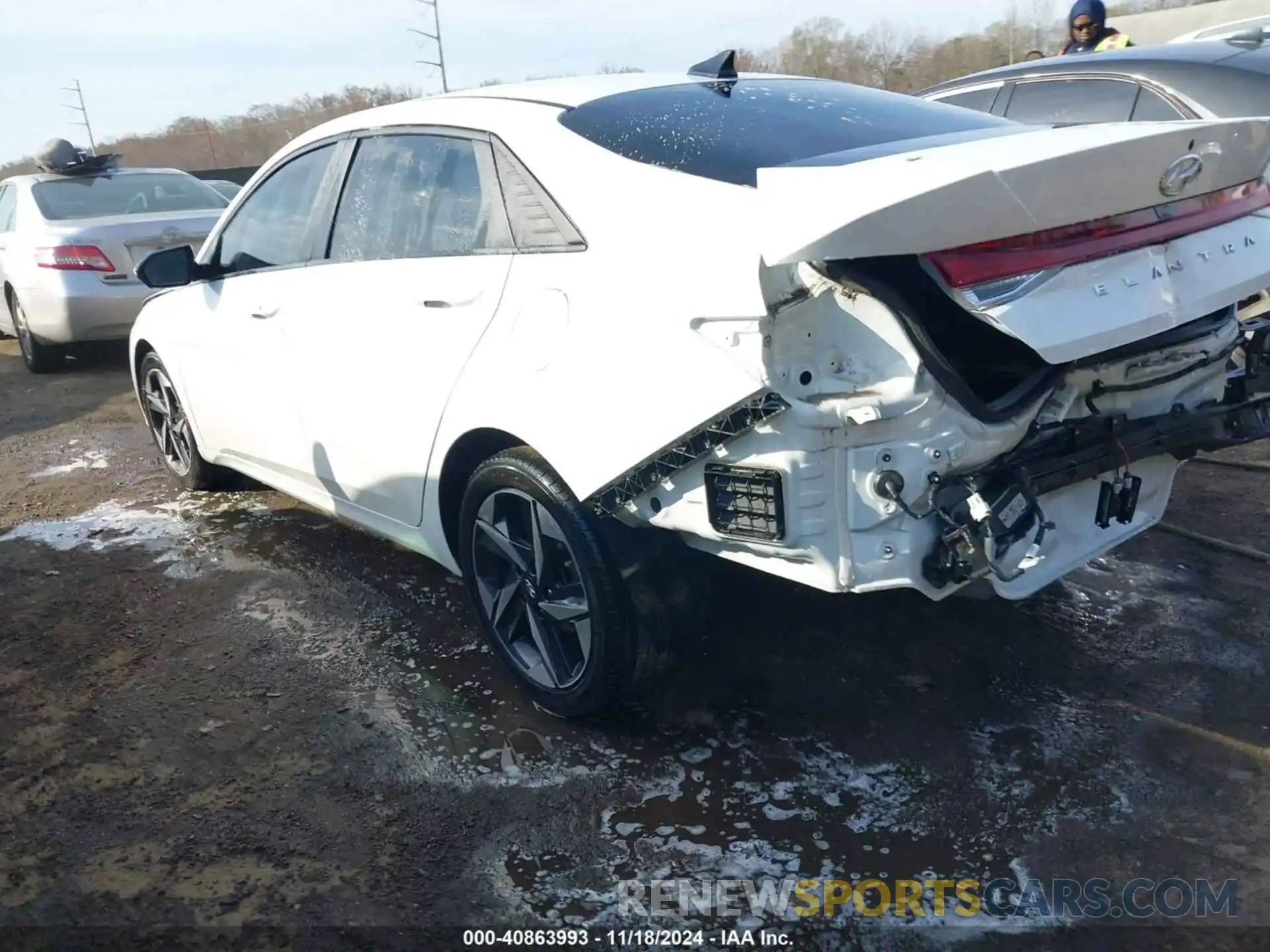 3 Photograph of a damaged car 5NPLS4AG9PH107894 HYUNDAI ELANTRA 2023