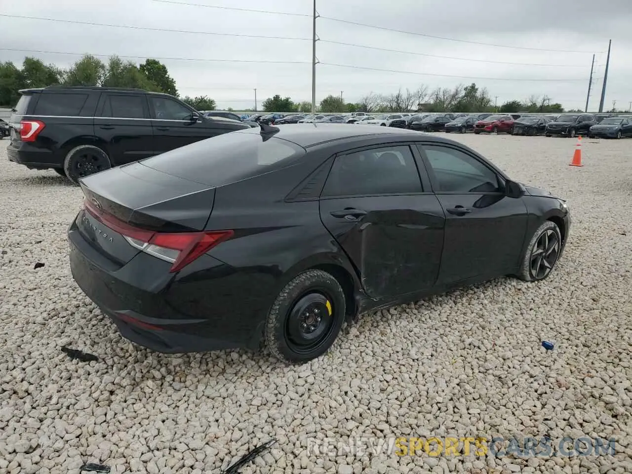 3 Photograph of a damaged car 5NPLS4AGXPH099448 HYUNDAI ELANTRA 2023