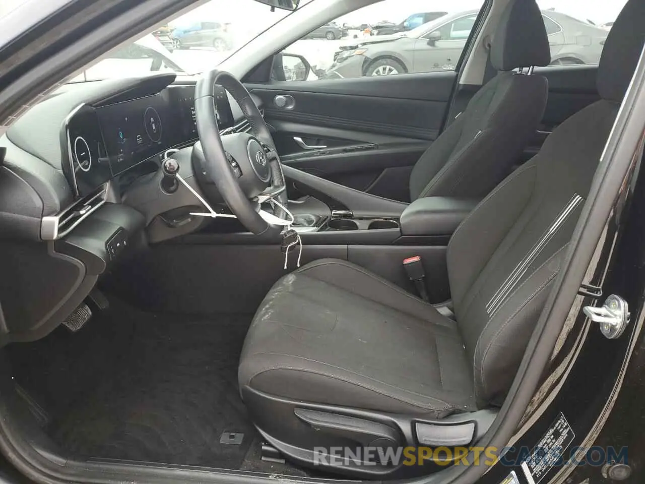 7 Photograph of a damaged car 5NPLS4AGXPH099448 HYUNDAI ELANTRA 2023