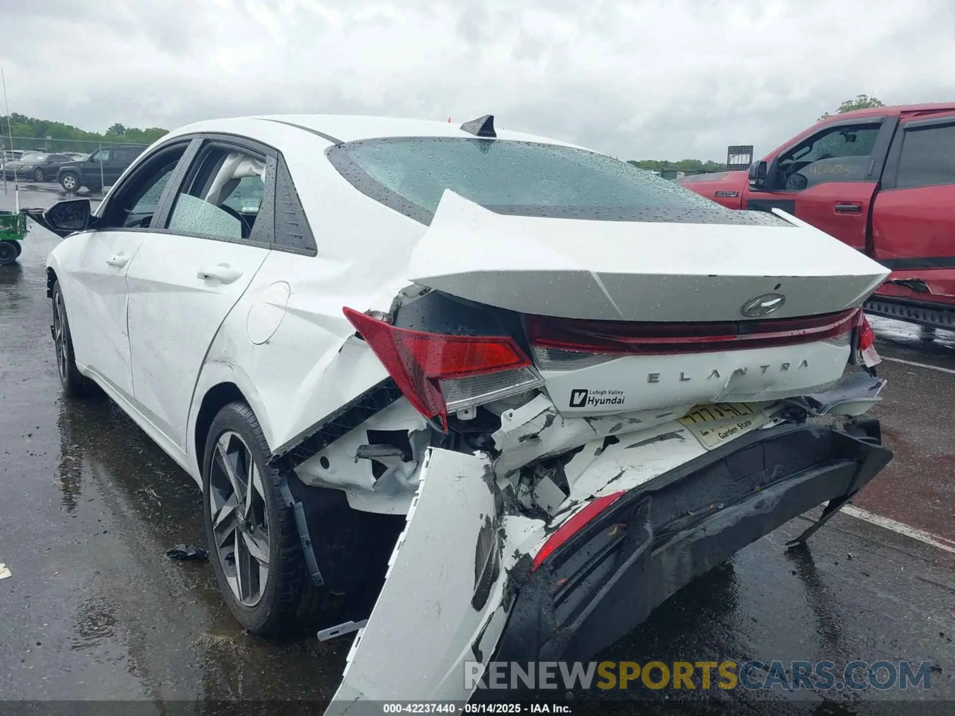 6 Photograph of a damaged car 5NPLS4AGXPH113946 HYUNDAI ELANTRA 2023