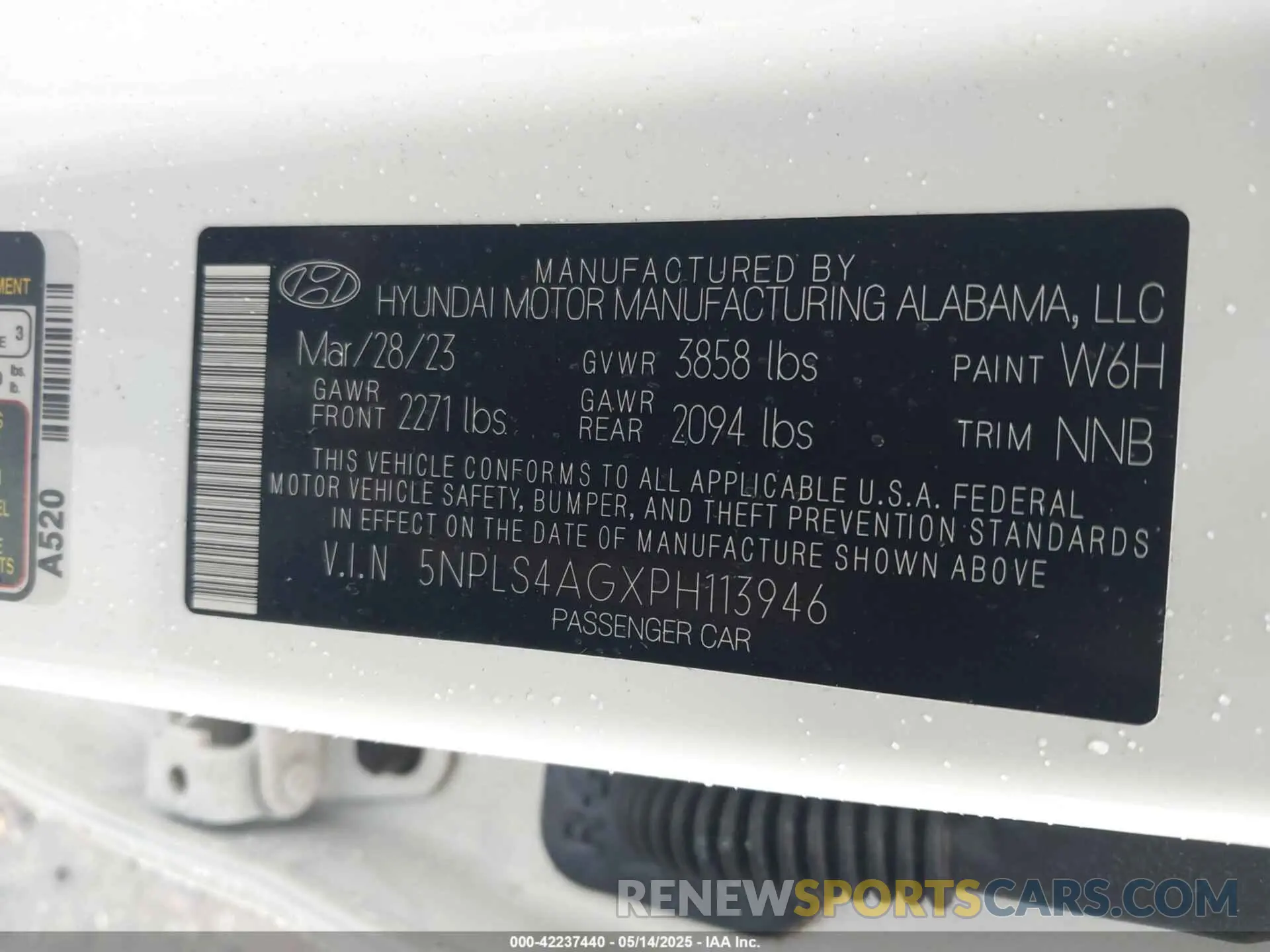 9 Photograph of a damaged car 5NPLS4AGXPH113946 HYUNDAI ELANTRA 2023