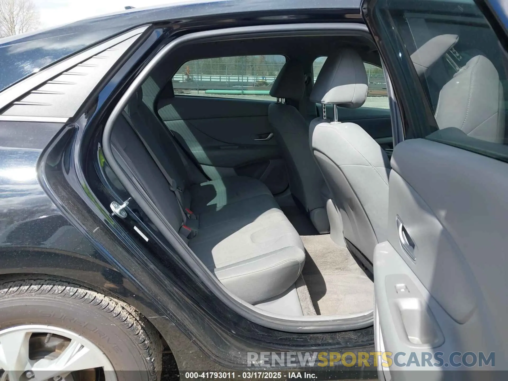 8 Photograph of a damaged car KMHLL4AG1PU531343 HYUNDAI ELANTRA 2023