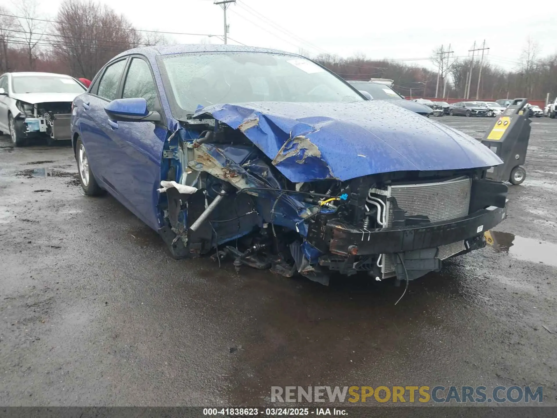 17 Photograph of a damaged car KMHLL4AG1PU557148 HYUNDAI ELANTRA 2023
