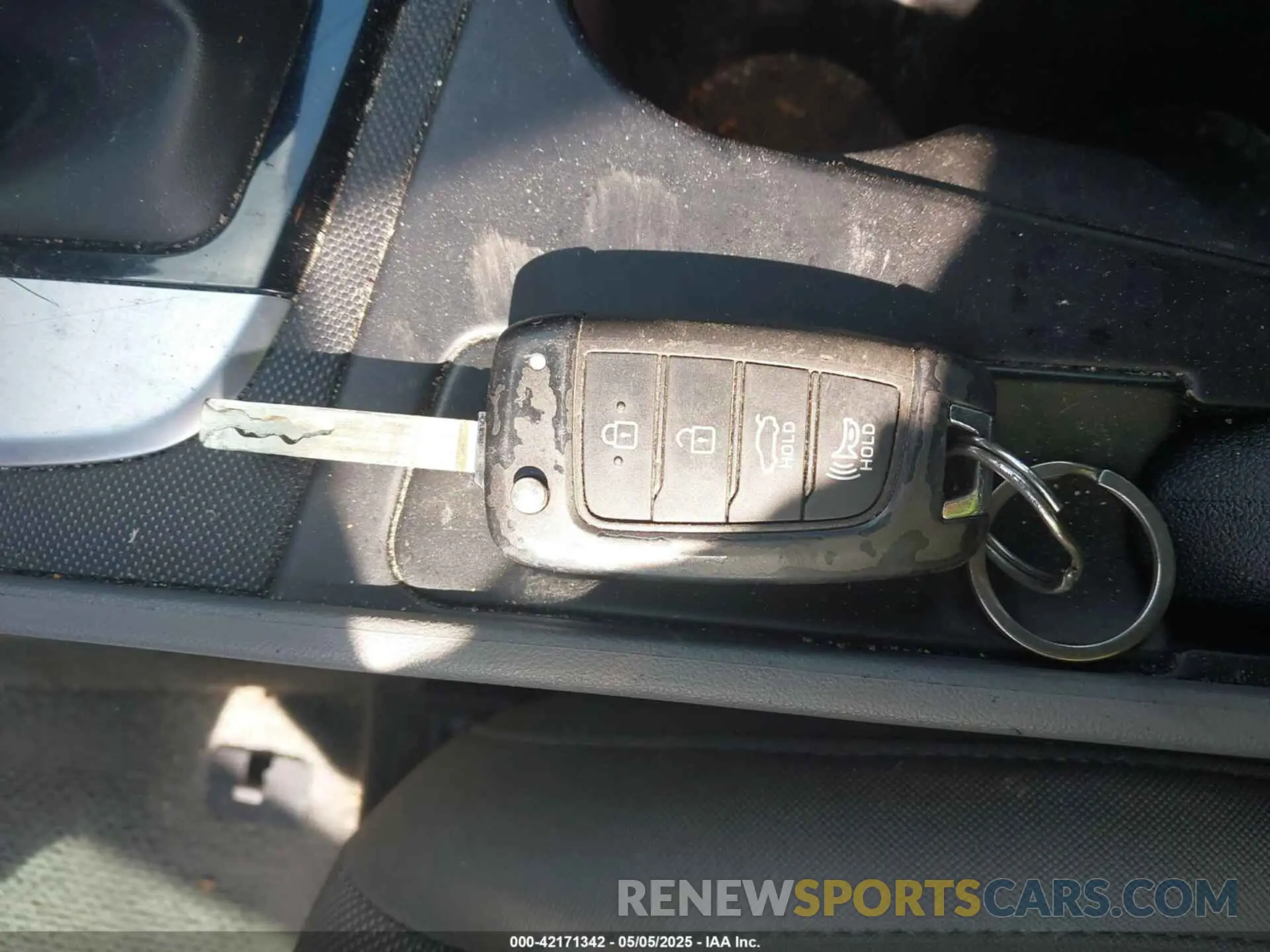 11 Photograph of a damaged car KMHLL4AG2PU631807 HYUNDAI ELANTRA 2023