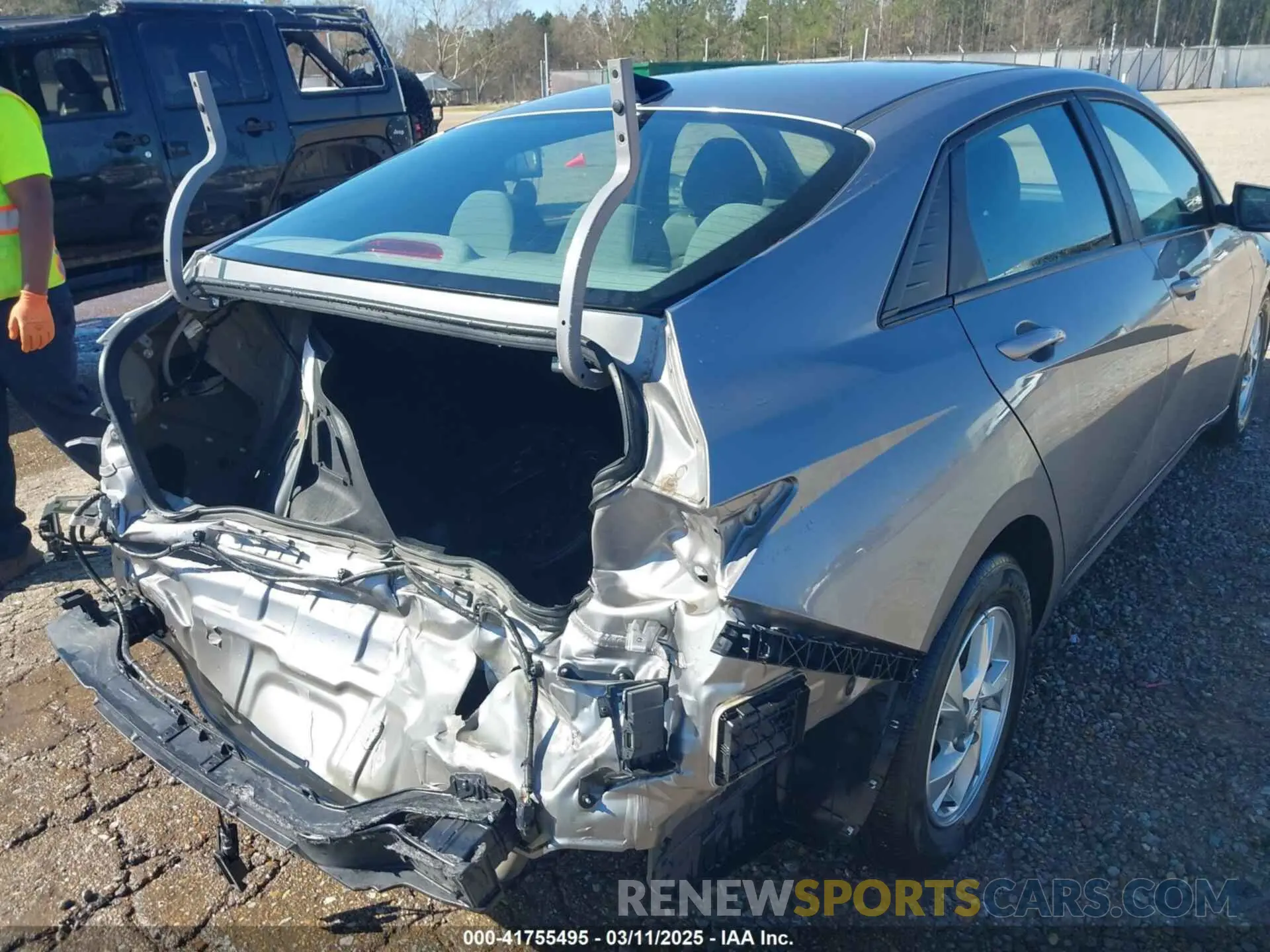 19 Photograph of a damaged car KMHLL4AG3PU540268 HYUNDAI ELANTRA 2023