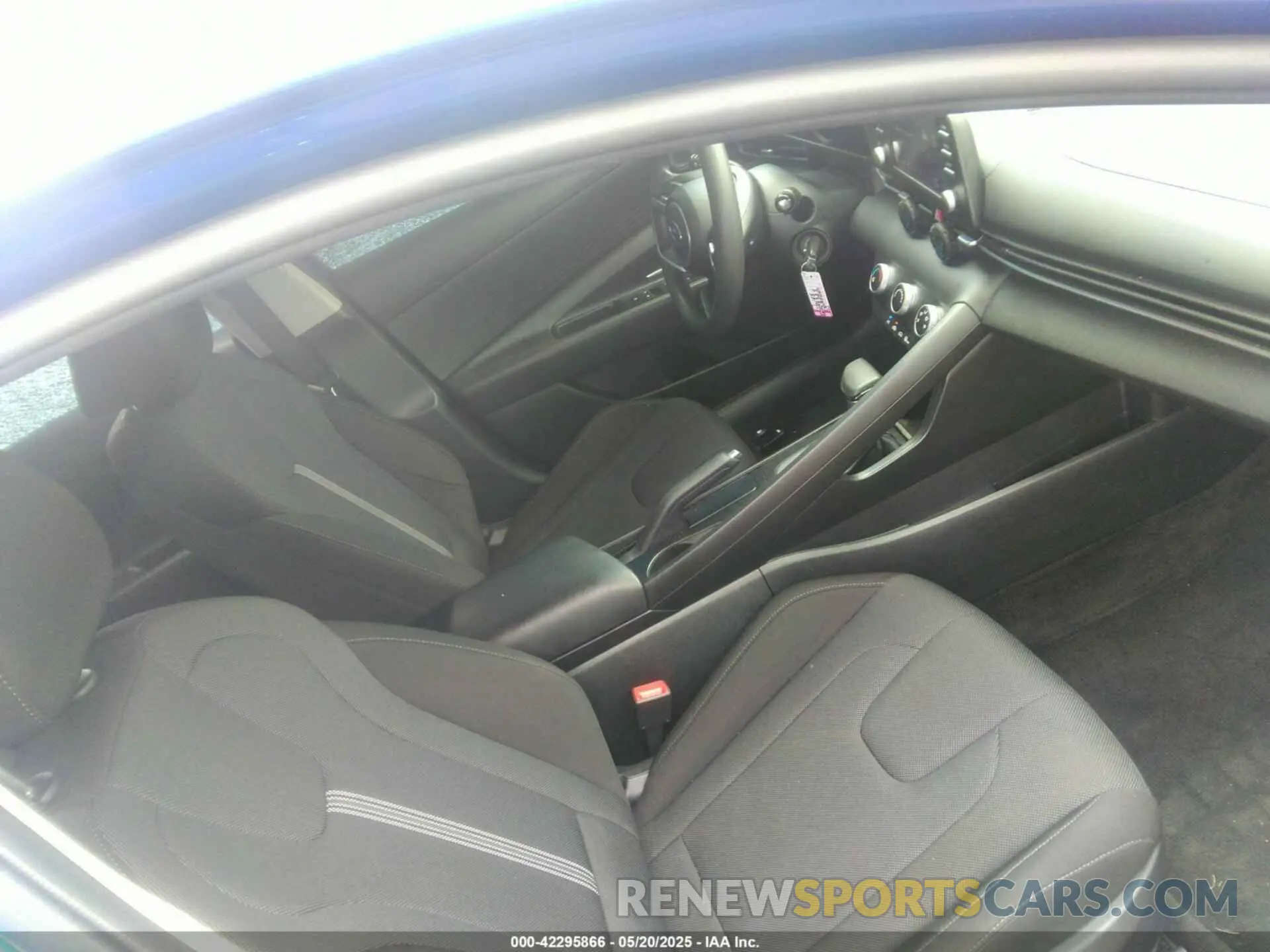 5 Photograph of a damaged car KMHLL4AG7PU547028 HYUNDAI ELANTRA 2023