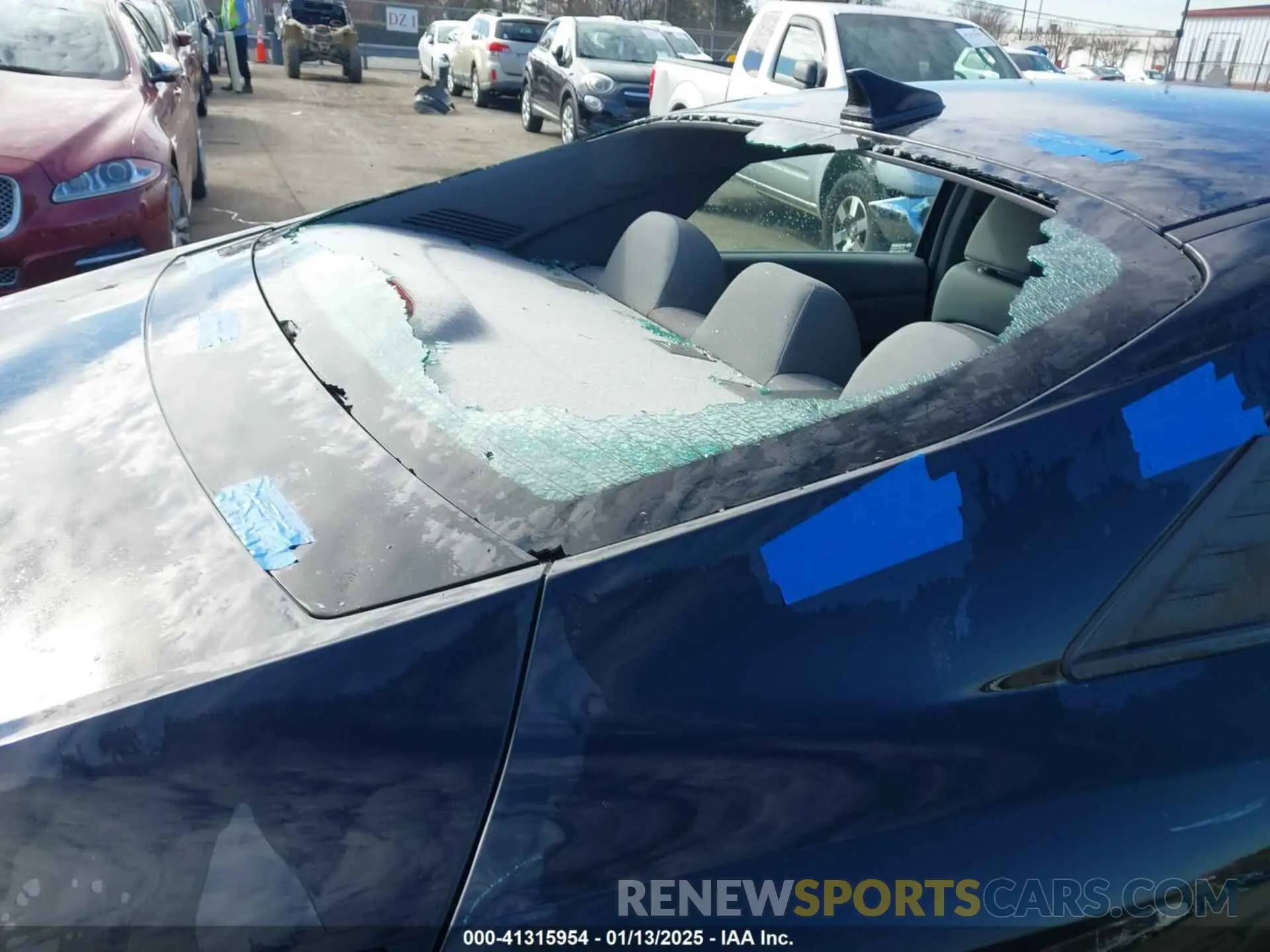 17 Photograph of a damaged car KMHLL4AG7PU600066 HYUNDAI ELANTRA 2023