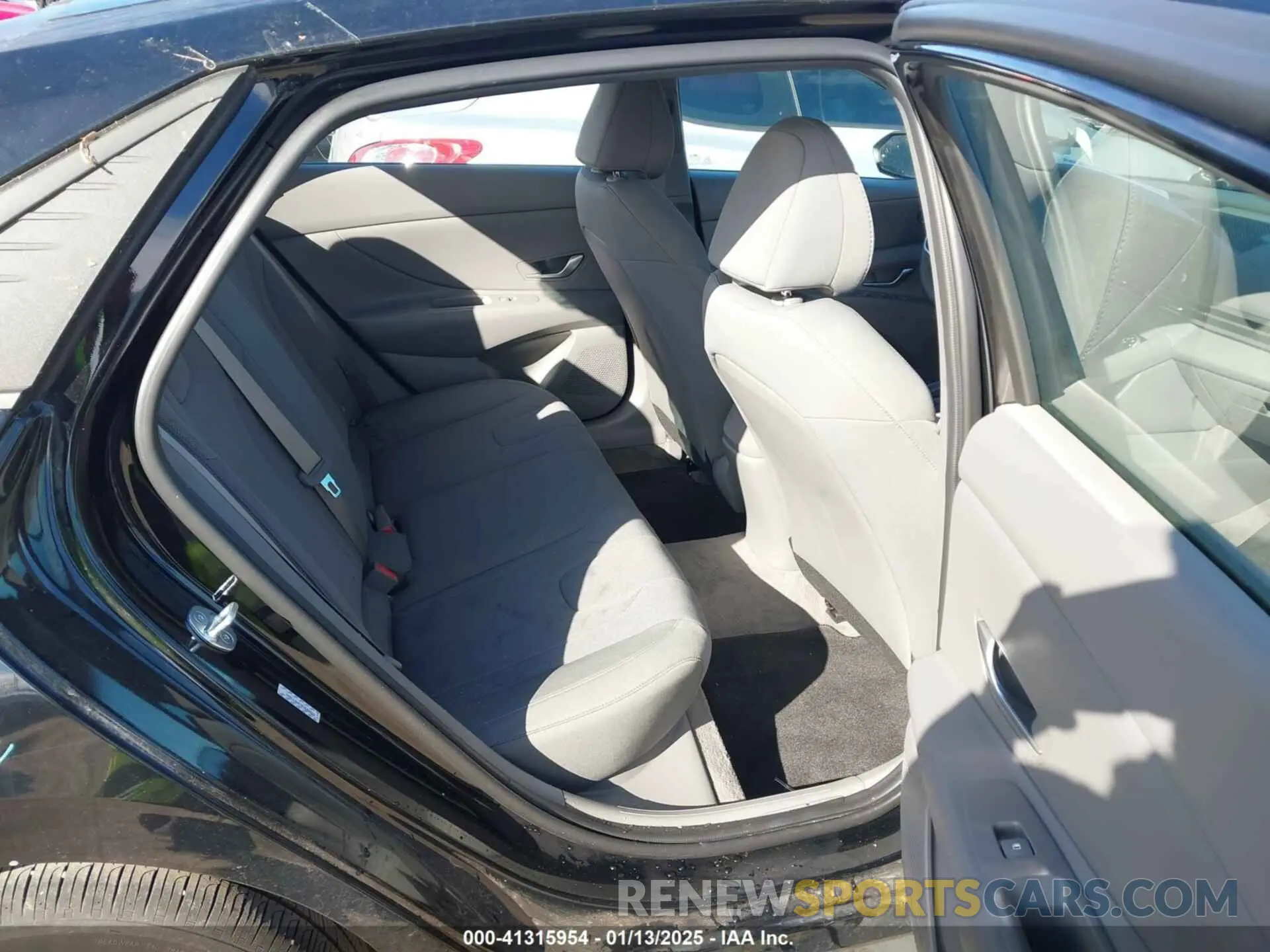 8 Photograph of a damaged car KMHLL4AG7PU600066 HYUNDAI ELANTRA 2023