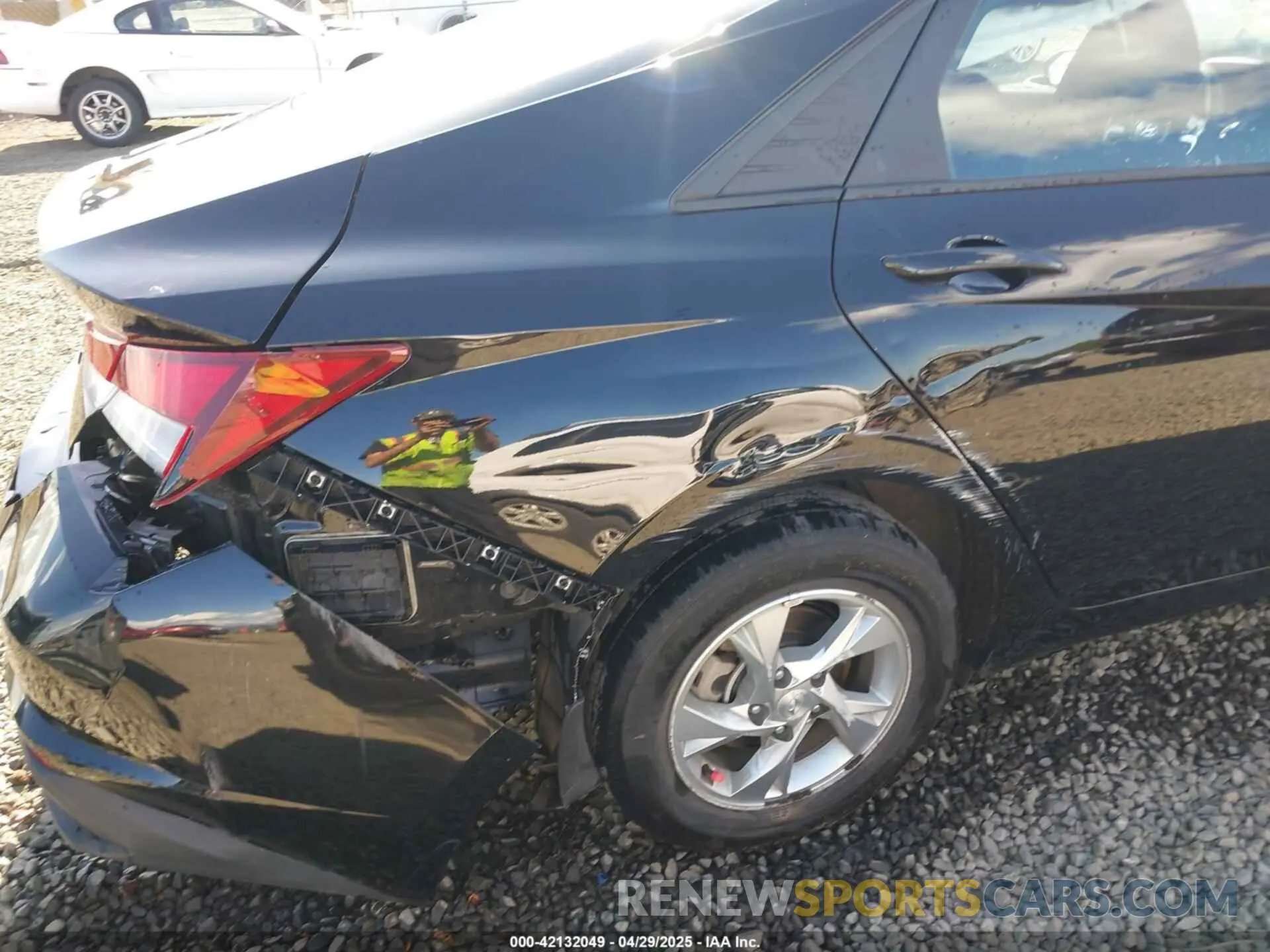12 Photograph of a damaged car KMHLL4AG8PU533056 HYUNDAI ELANTRA 2023