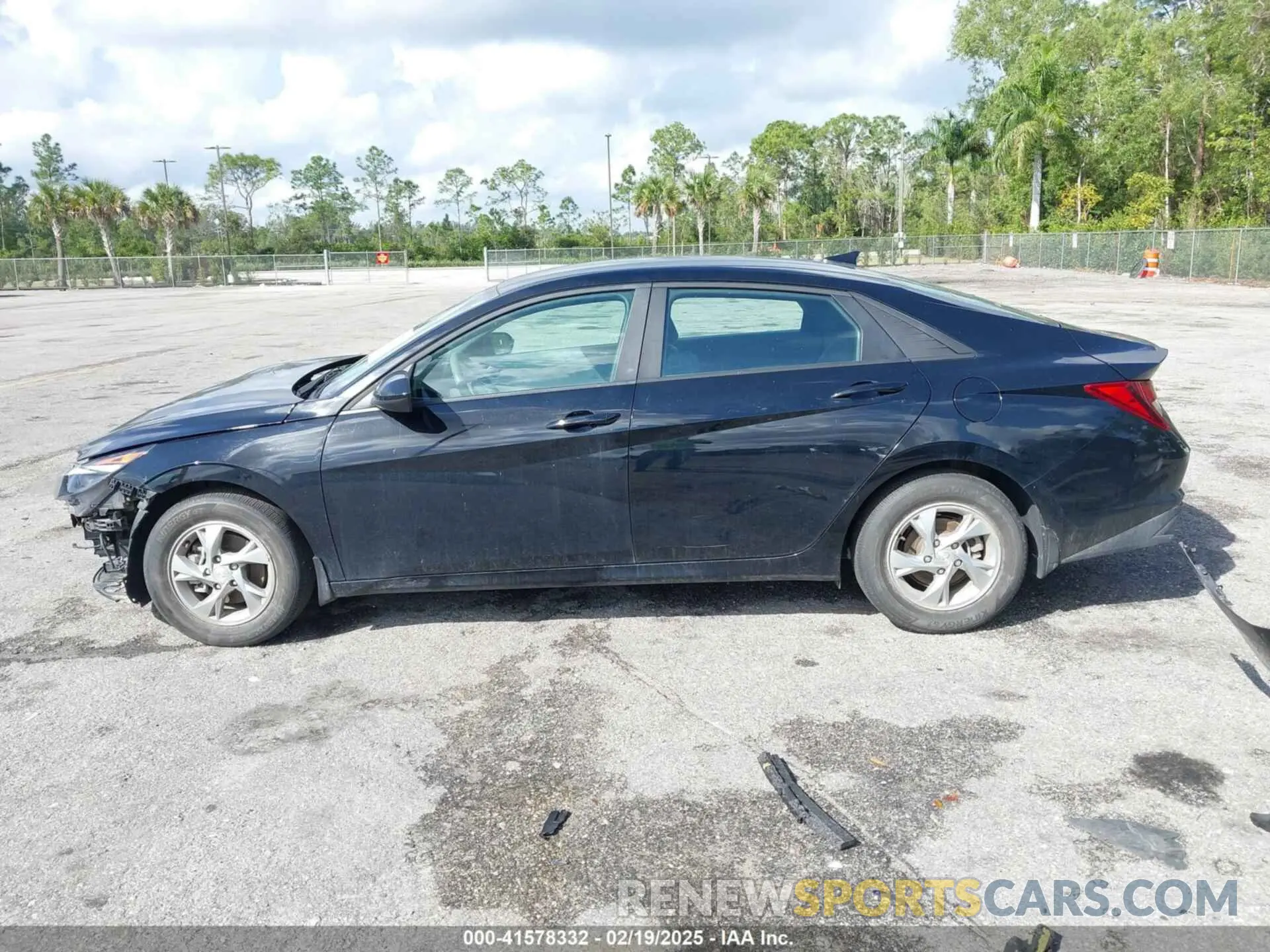15 Photograph of a damaged car KMHLL4AG9PU574439 HYUNDAI ELANTRA 2023