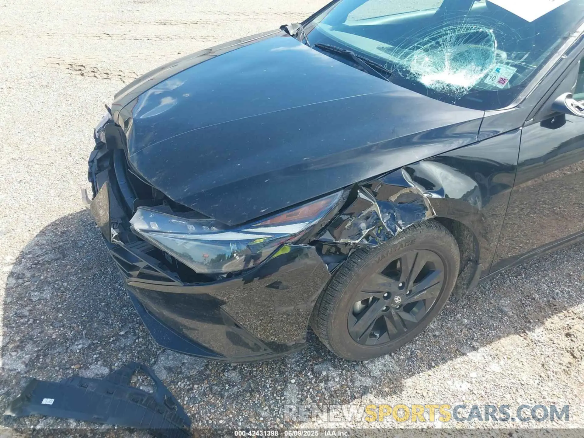 12 Photograph of a damaged car KMHLM4AG0PU376653 HYUNDAI ELANTRA 2023