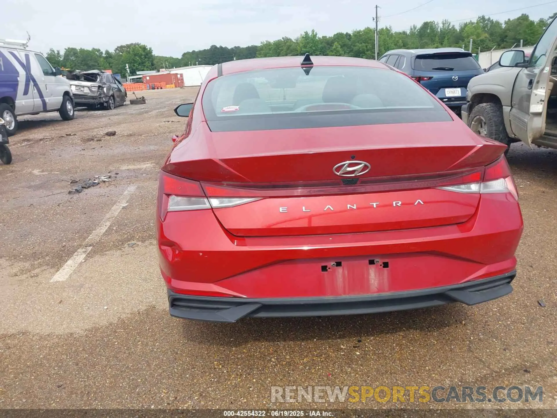 16 Photograph of a damaged car KMHLM4AG0PU410218 HYUNDAI ELANTRA 2023