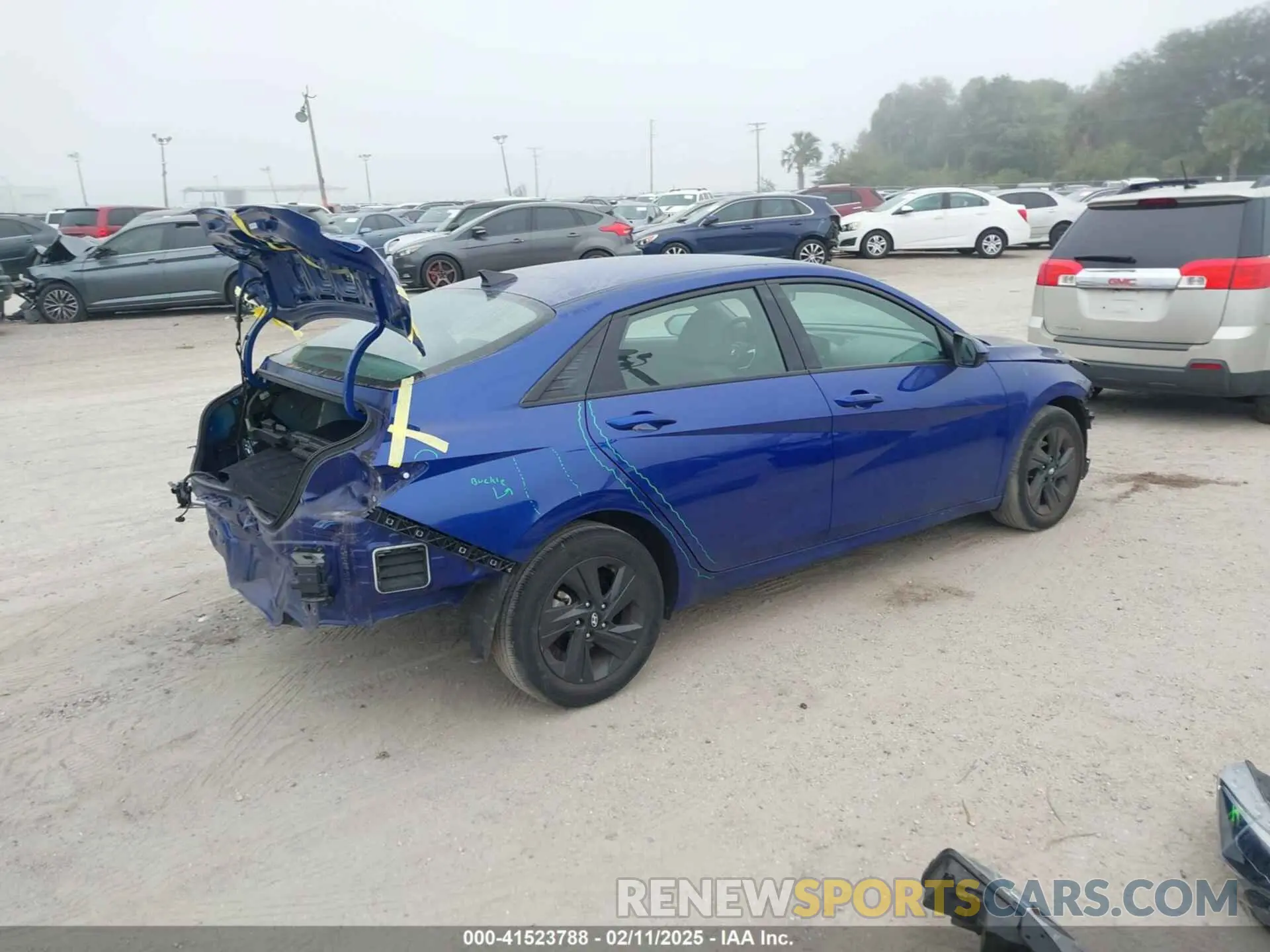 4 Photograph of a damaged car KMHLM4AG0PU591806 HYUNDAI ELANTRA 2023