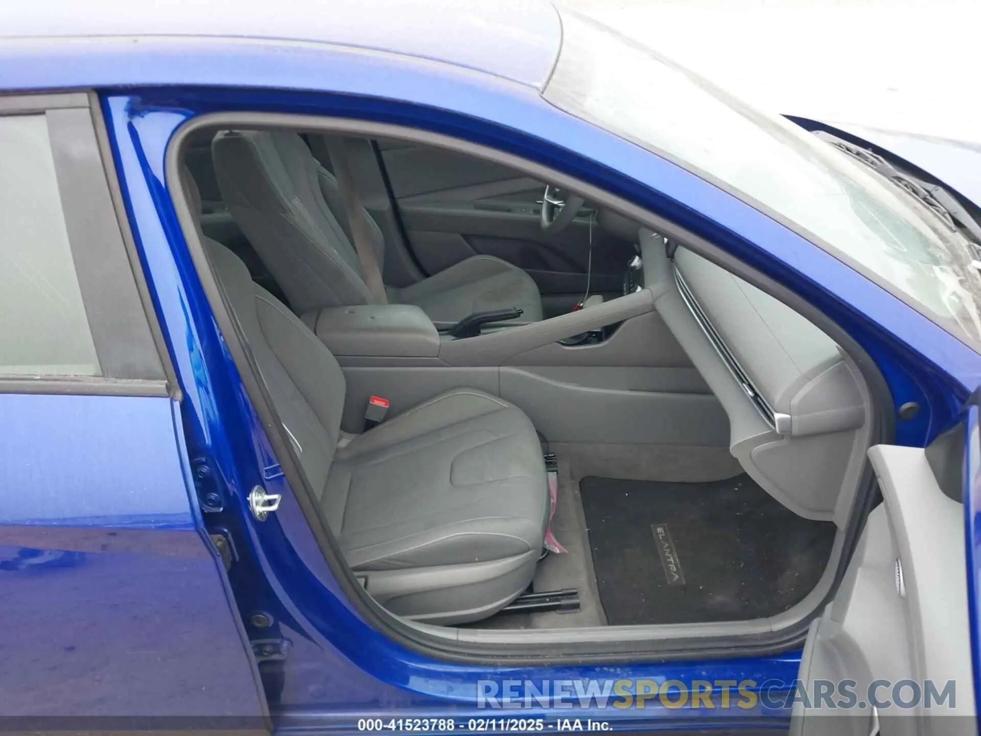 5 Photograph of a damaged car KMHLM4AG0PU591806 HYUNDAI ELANTRA 2023