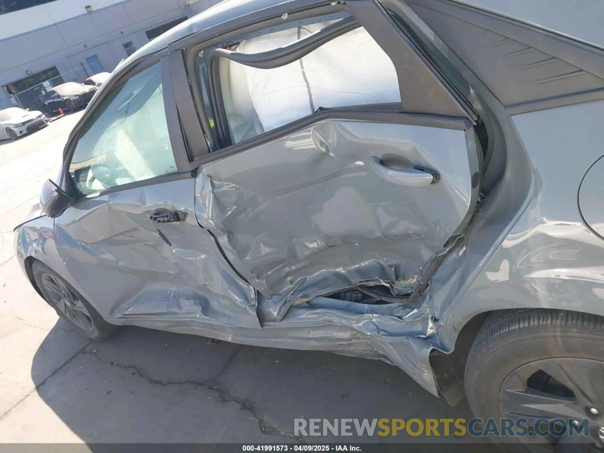 15 Photograph of a damaged car KMHLM4AG1PU374541 HYUNDAI ELANTRA 2023