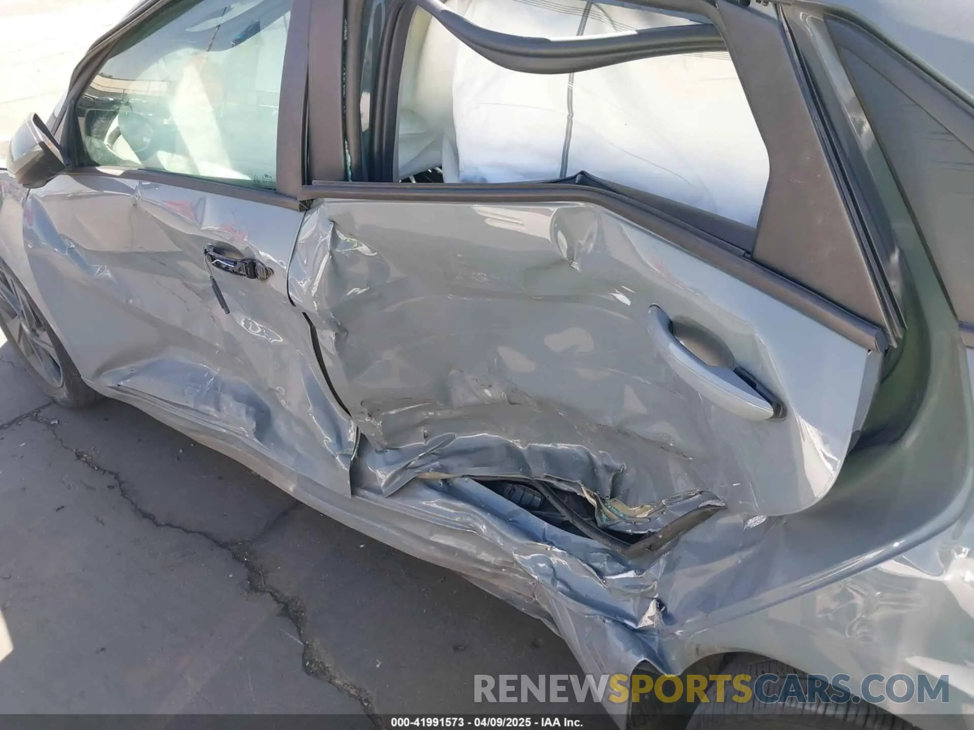 19 Photograph of a damaged car KMHLM4AG1PU374541 HYUNDAI ELANTRA 2023