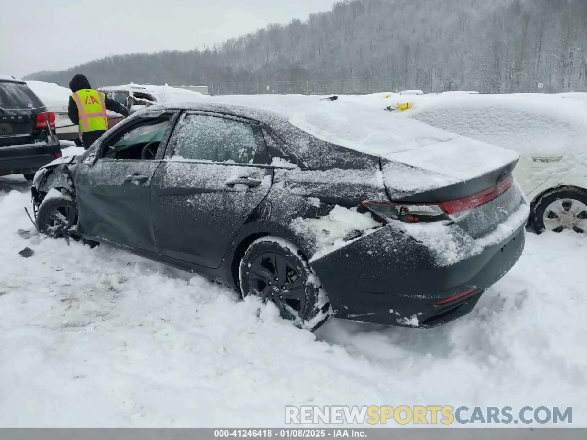 3 Photograph of a damaged car KMHLM4AG1PU381747 HYUNDAI ELANTRA 2023