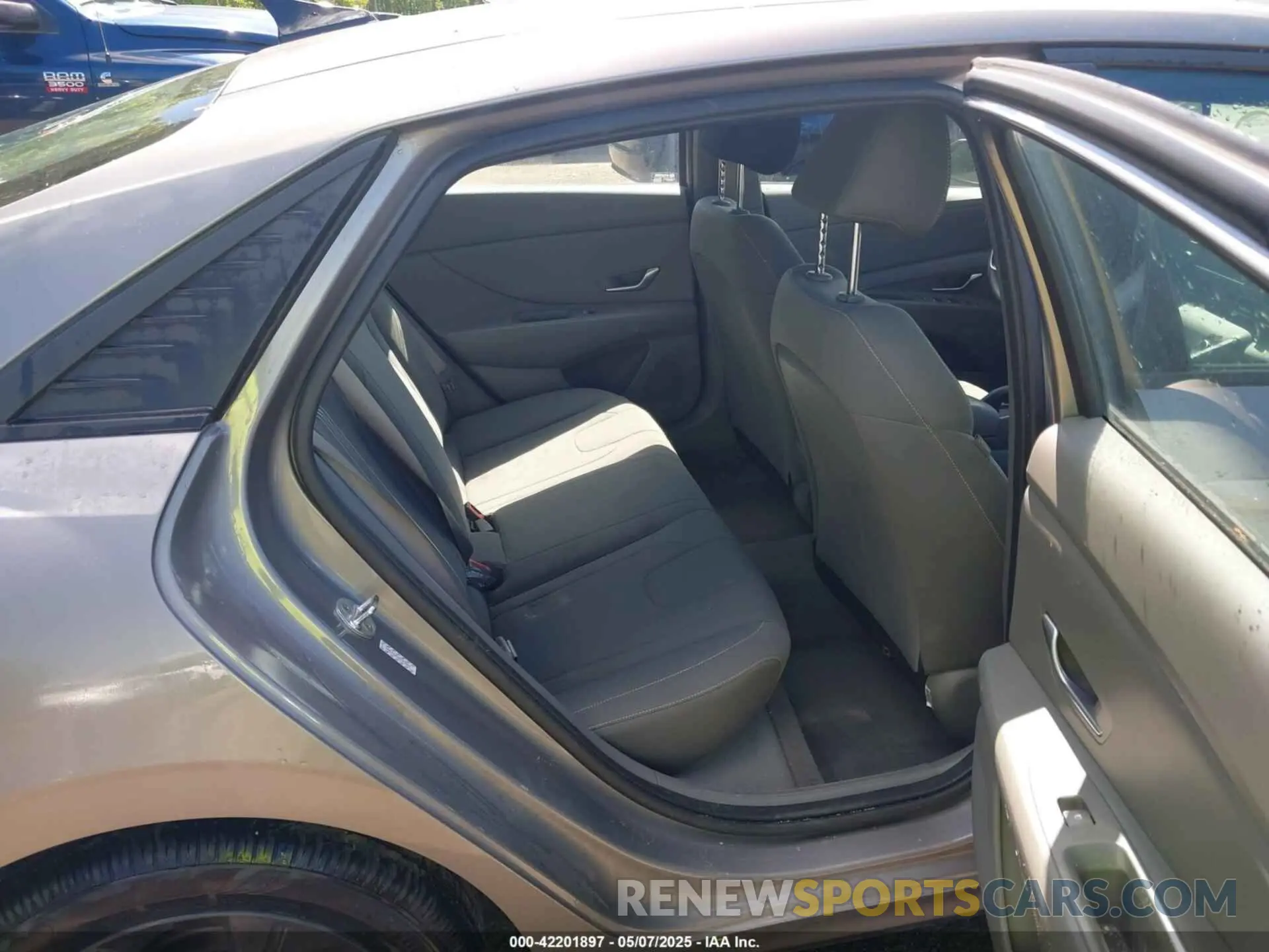 8 Photograph of a damaged car KMHLM4AG2PU379294 HYUNDAI ELANTRA 2023
