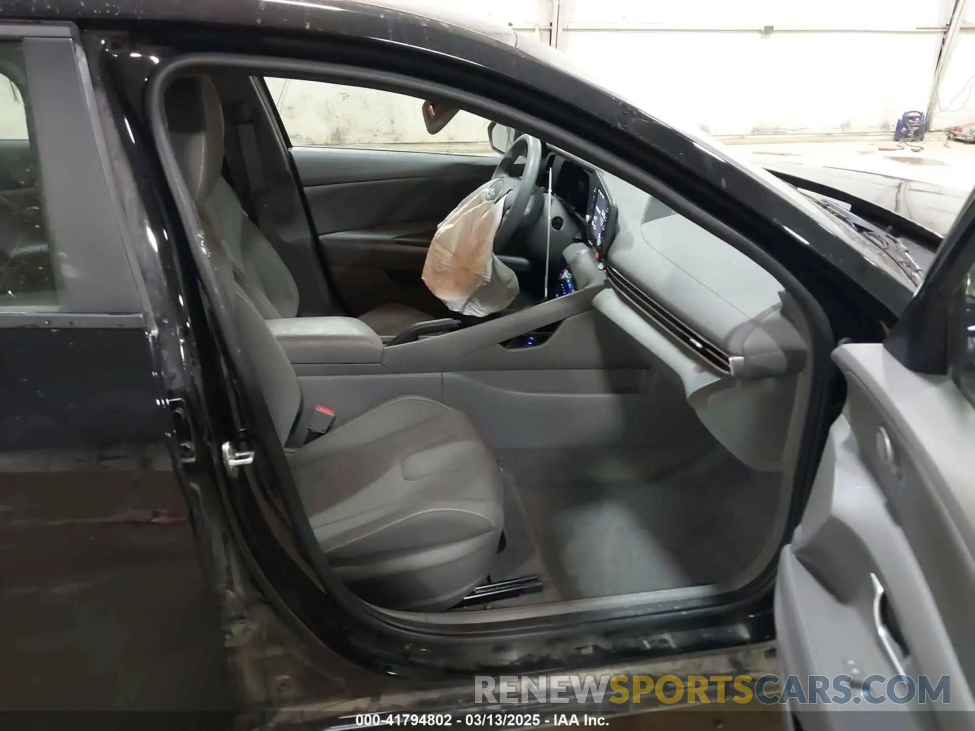 5 Photograph of a damaged car KMHLM4AG2PU415825 HYUNDAI ELANTRA 2023