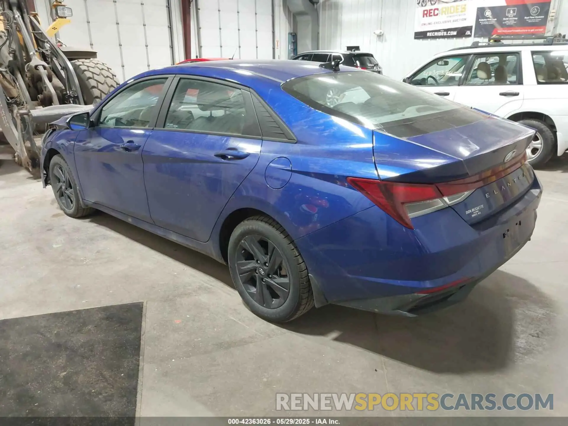 3 Photograph of a damaged car KMHLM4AG2PU593282 HYUNDAI ELANTRA 2023