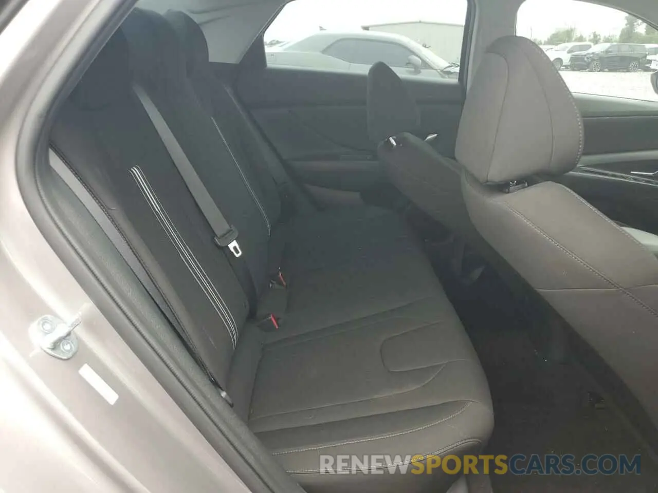 10 Photograph of a damaged car KMHLM4AG2PU627835 HYUNDAI ELANTRA 2023