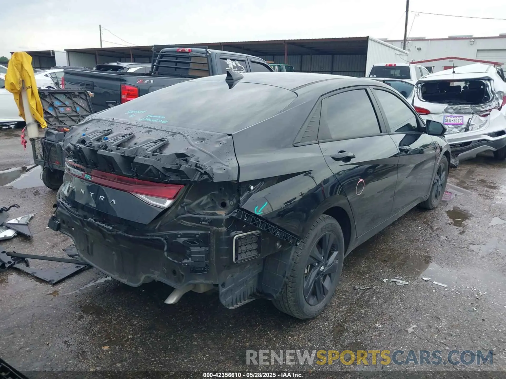 4 Photograph of a damaged car KMHLM4AG3PU375352 HYUNDAI ELANTRA 2023