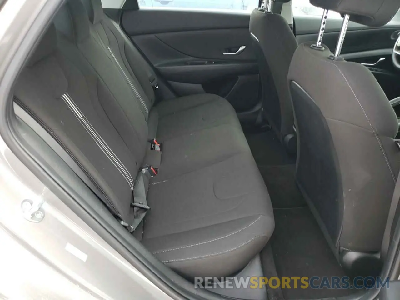 10 Photograph of a damaged car KMHLM4AG3PU375478 HYUNDAI ELANTRA 2023