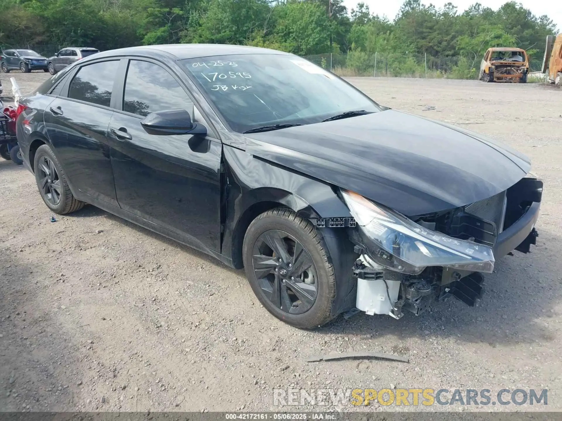 1 Photograph of a damaged car KMHLM4AG3PU428244 HYUNDAI ELANTRA 2023