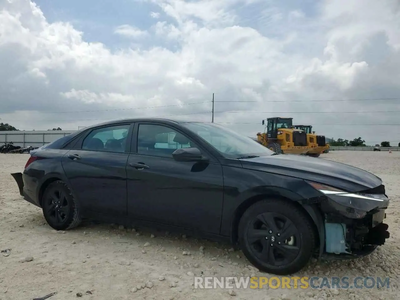 4 Photograph of a damaged car KMHLM4AG3PU447764 HYUNDAI ELANTRA 2023