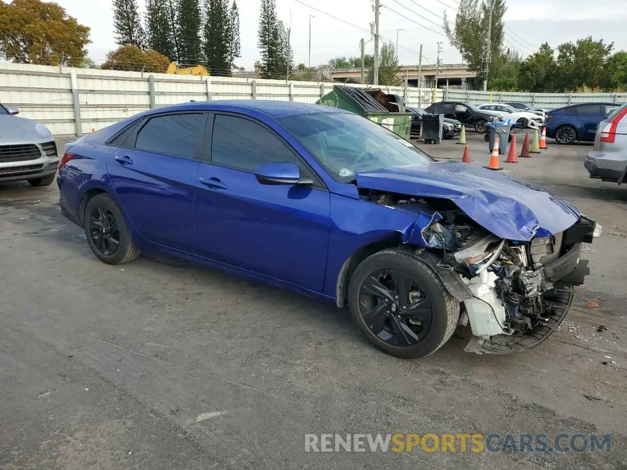 4 Photograph of a damaged car KMHLM4AG3PU479663 HYUNDAI ELANTRA 2023