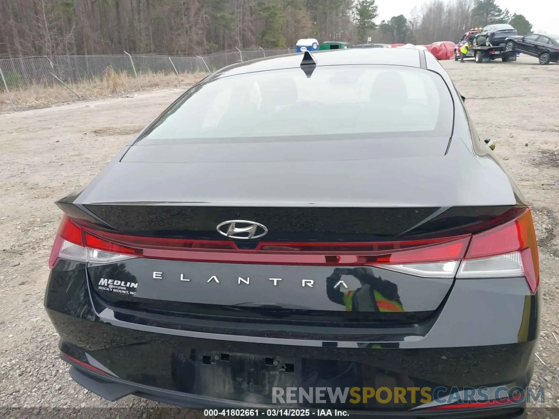 17 Photograph of a damaged car KMHLM4AG3PU502245 HYUNDAI ELANTRA 2023