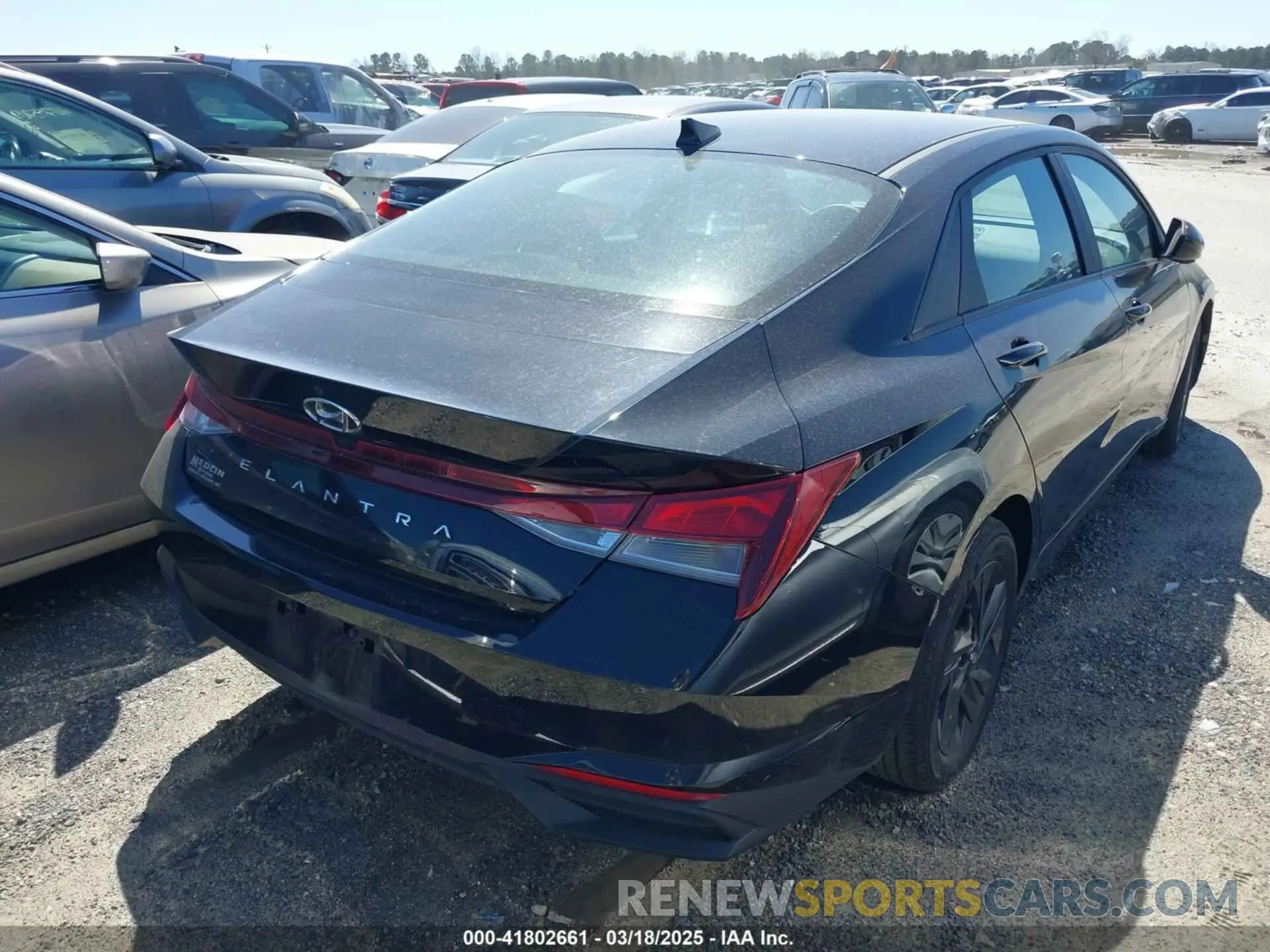 4 Photograph of a damaged car KMHLM4AG3PU502245 HYUNDAI ELANTRA 2023