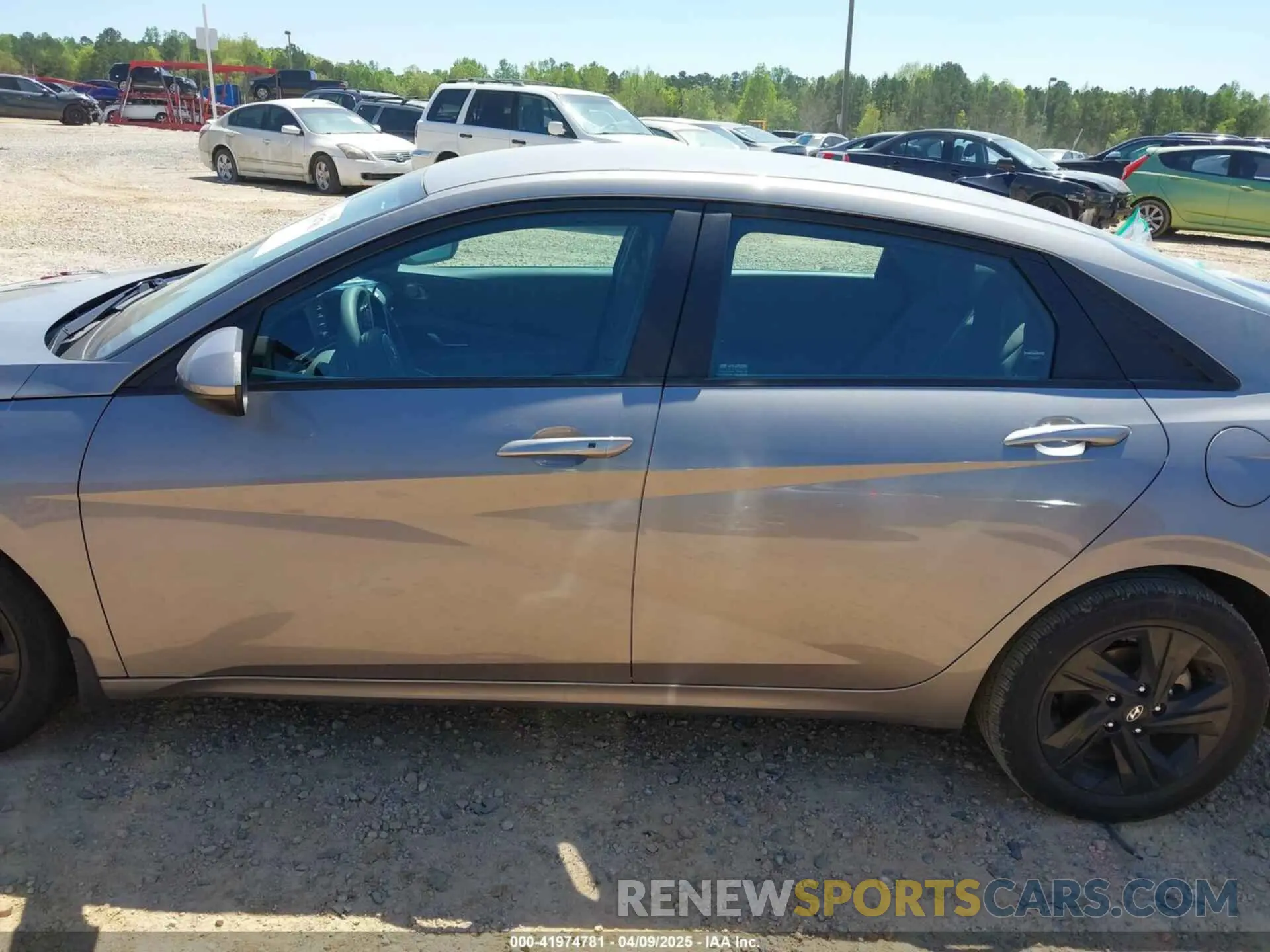 15 Photograph of a damaged car KMHLM4AG3PU553437 HYUNDAI ELANTRA 2023