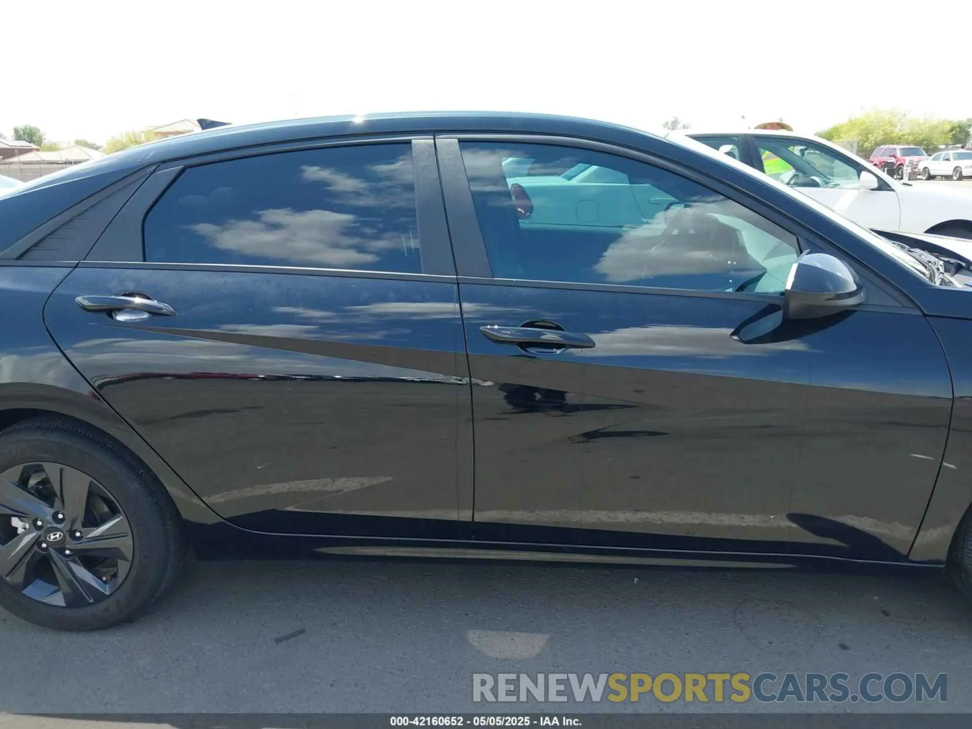 14 Photograph of a damaged car KMHLM4AG3PU602085 HYUNDAI ELANTRA 2023