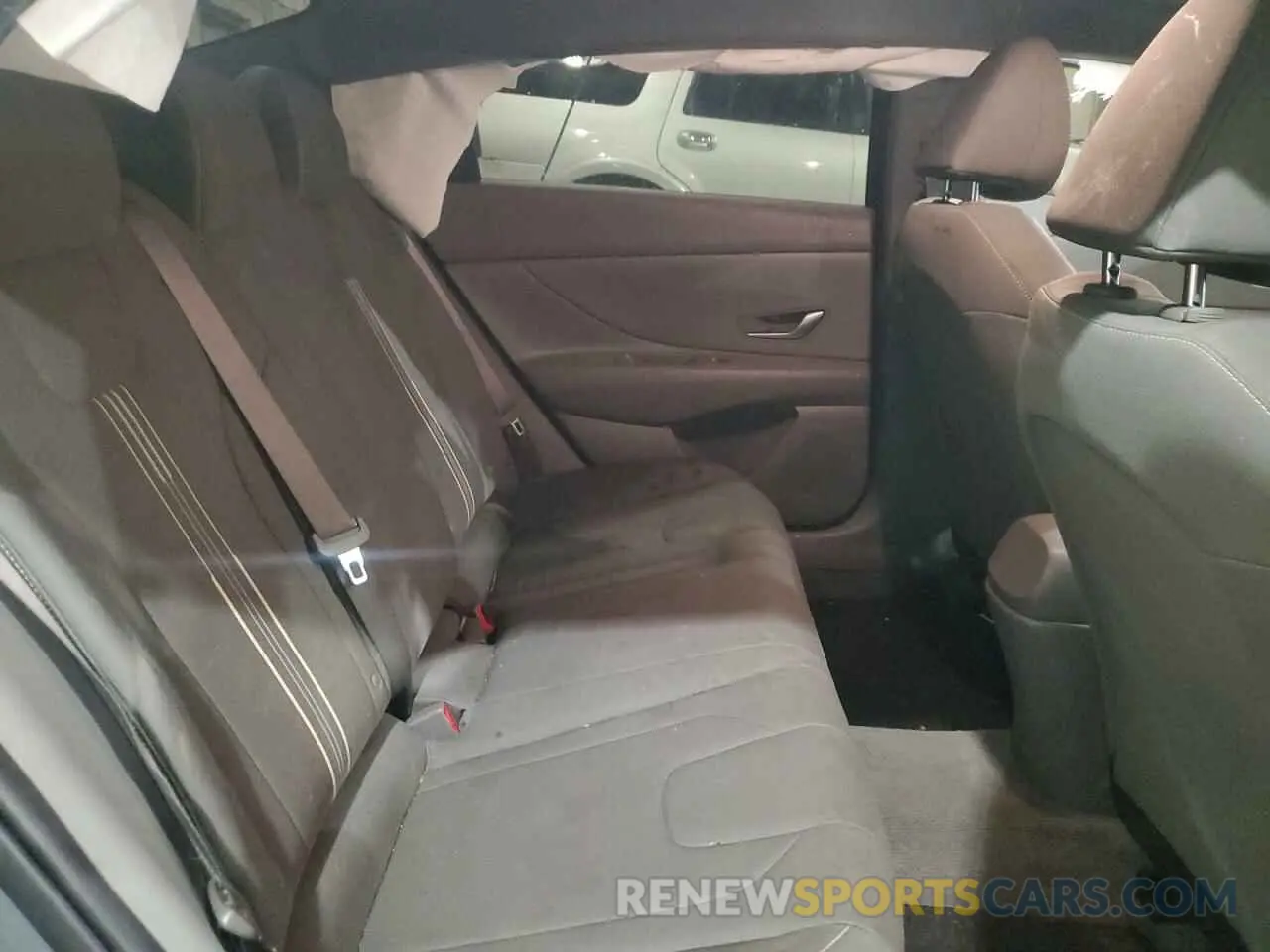 10 Photograph of a damaged car KMHLM4AG4PU392189 HYUNDAI ELANTRA 2023