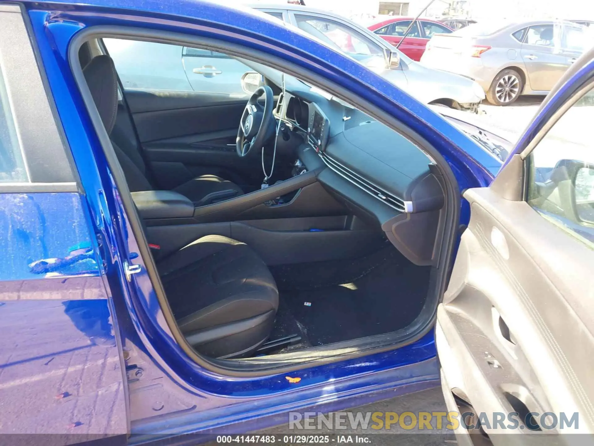 5 Photograph of a damaged car KMHLM4AG4PU480479 HYUNDAI ELANTRA 2023