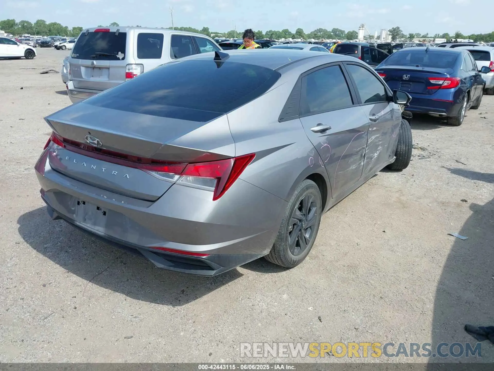 4 Photograph of a damaged car KMHLM4AG4PU520835 HYUNDAI ELANTRA 2023