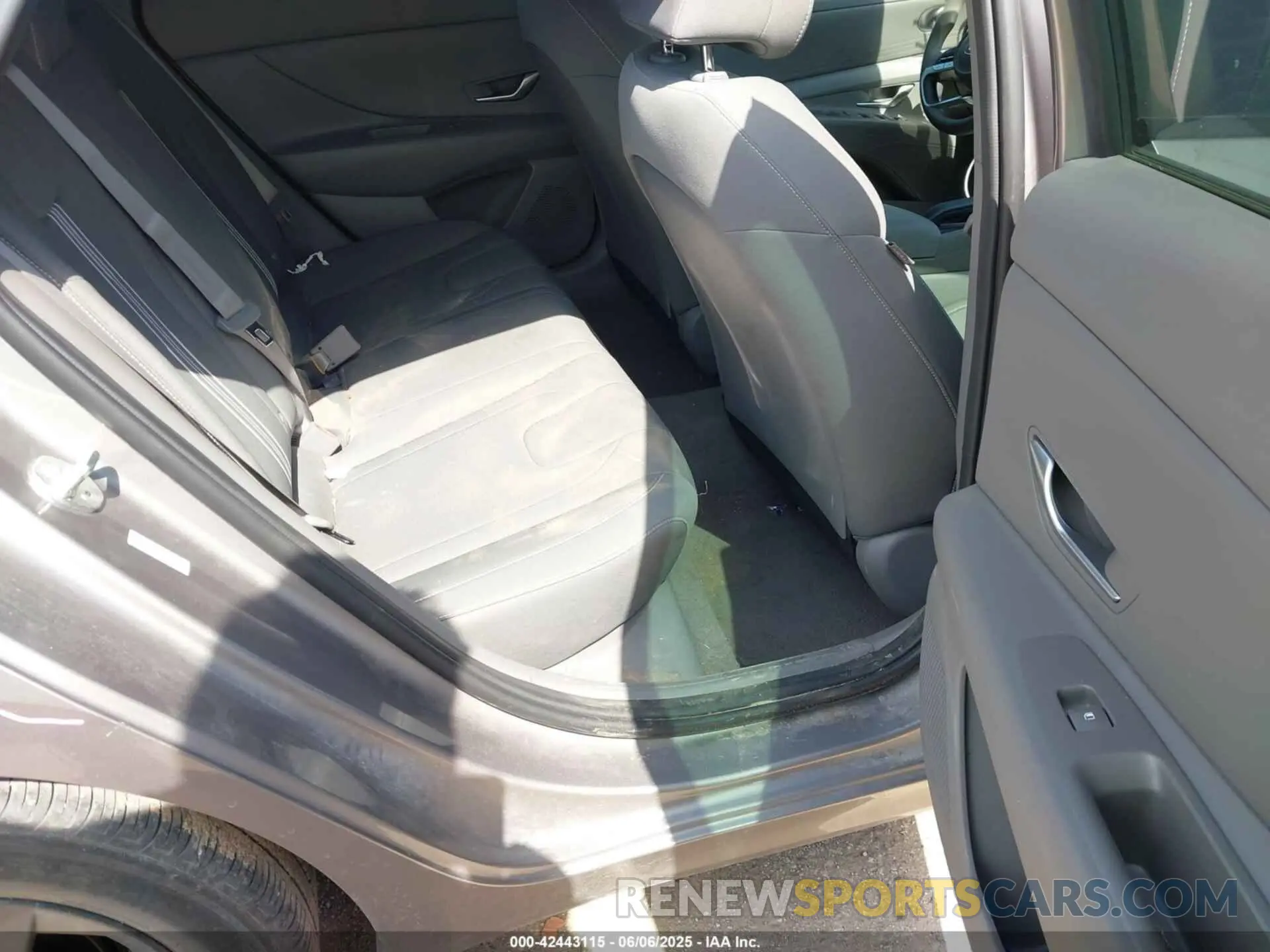 8 Photograph of a damaged car KMHLM4AG4PU520835 HYUNDAI ELANTRA 2023