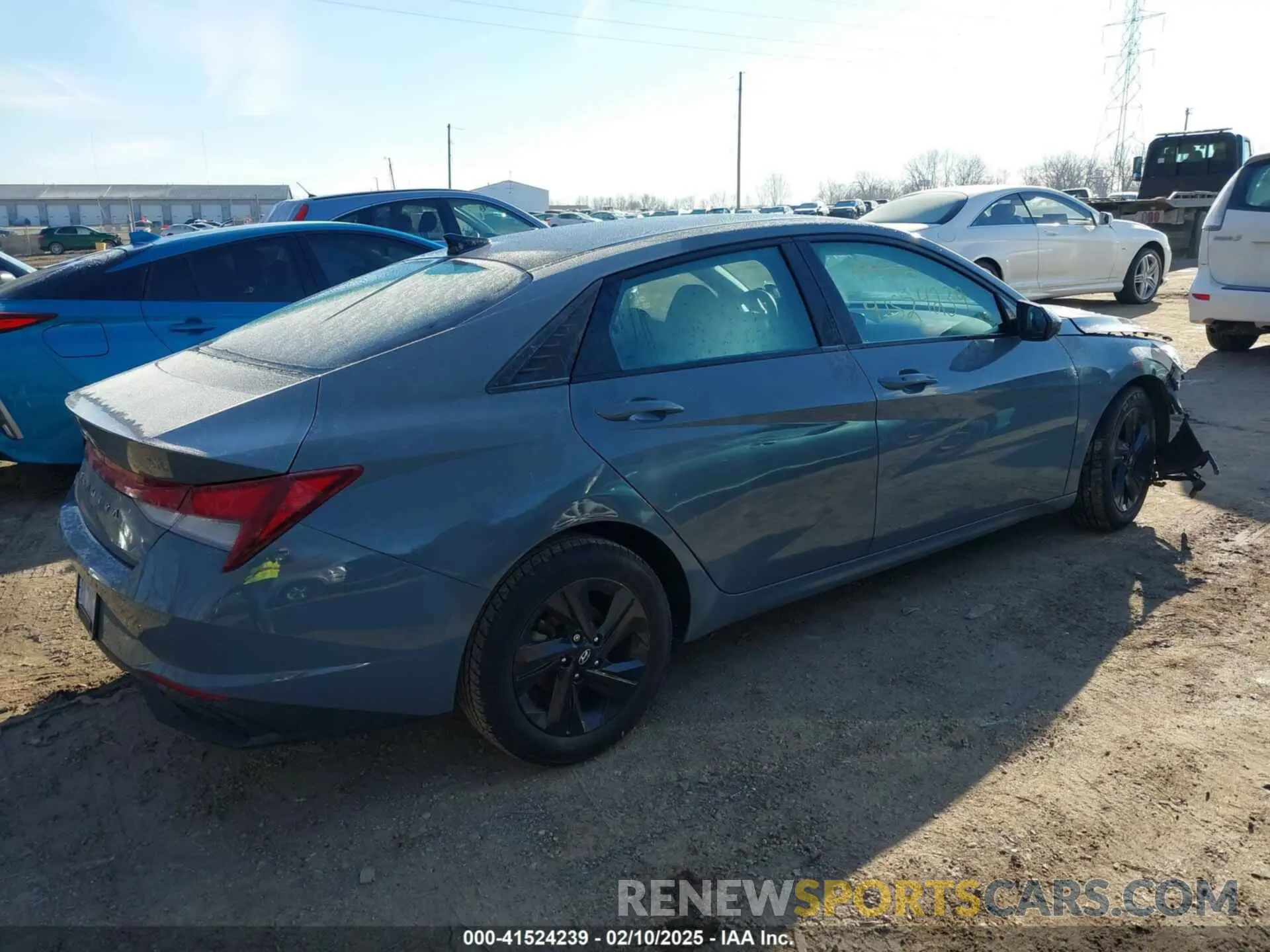 4 Photograph of a damaged car KMHLM4AG5PU440475 HYUNDAI ELANTRA 2023