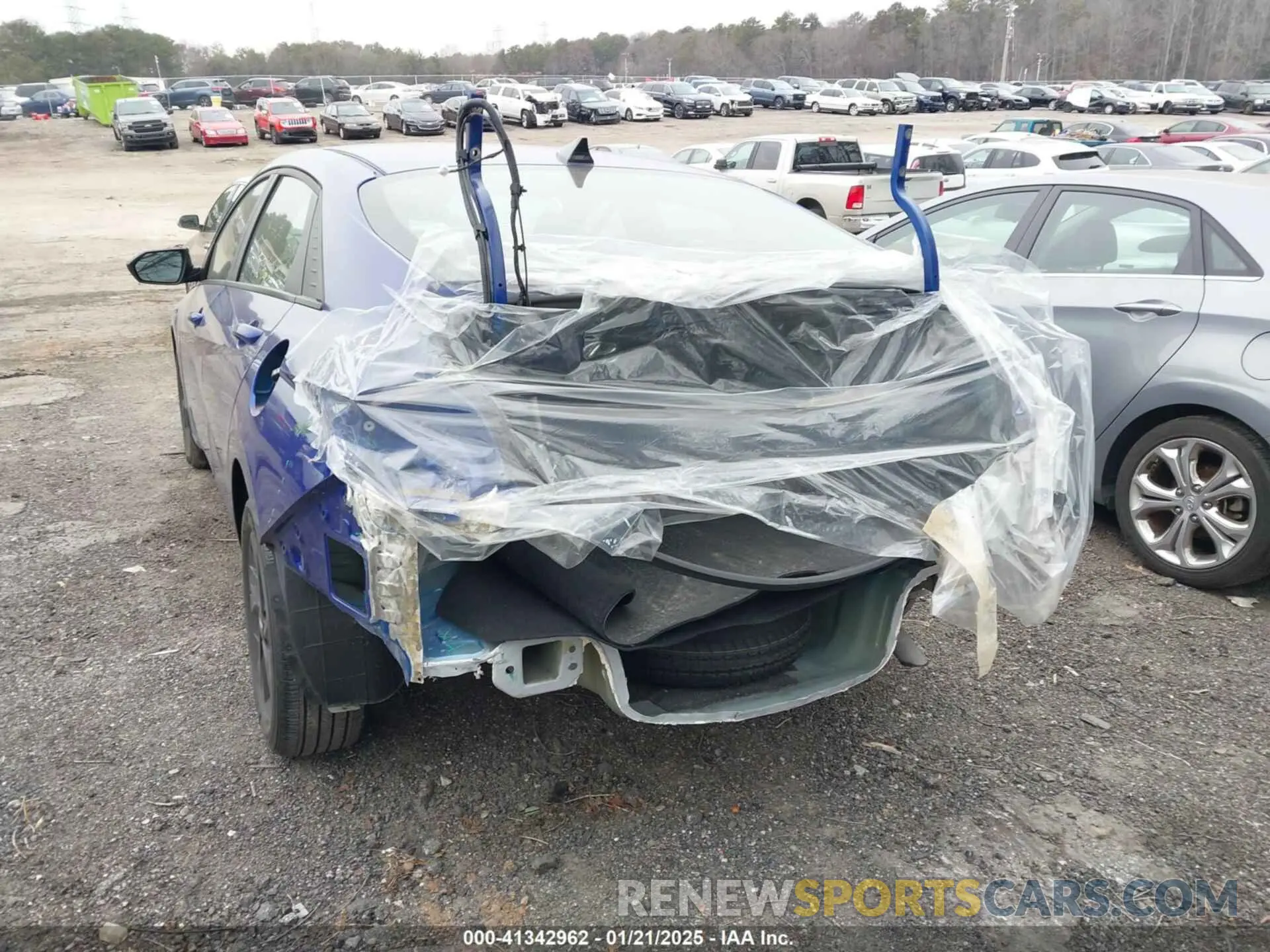 6 Photograph of a damaged car KMHLM4AG5PU546702 HYUNDAI ELANTRA 2023