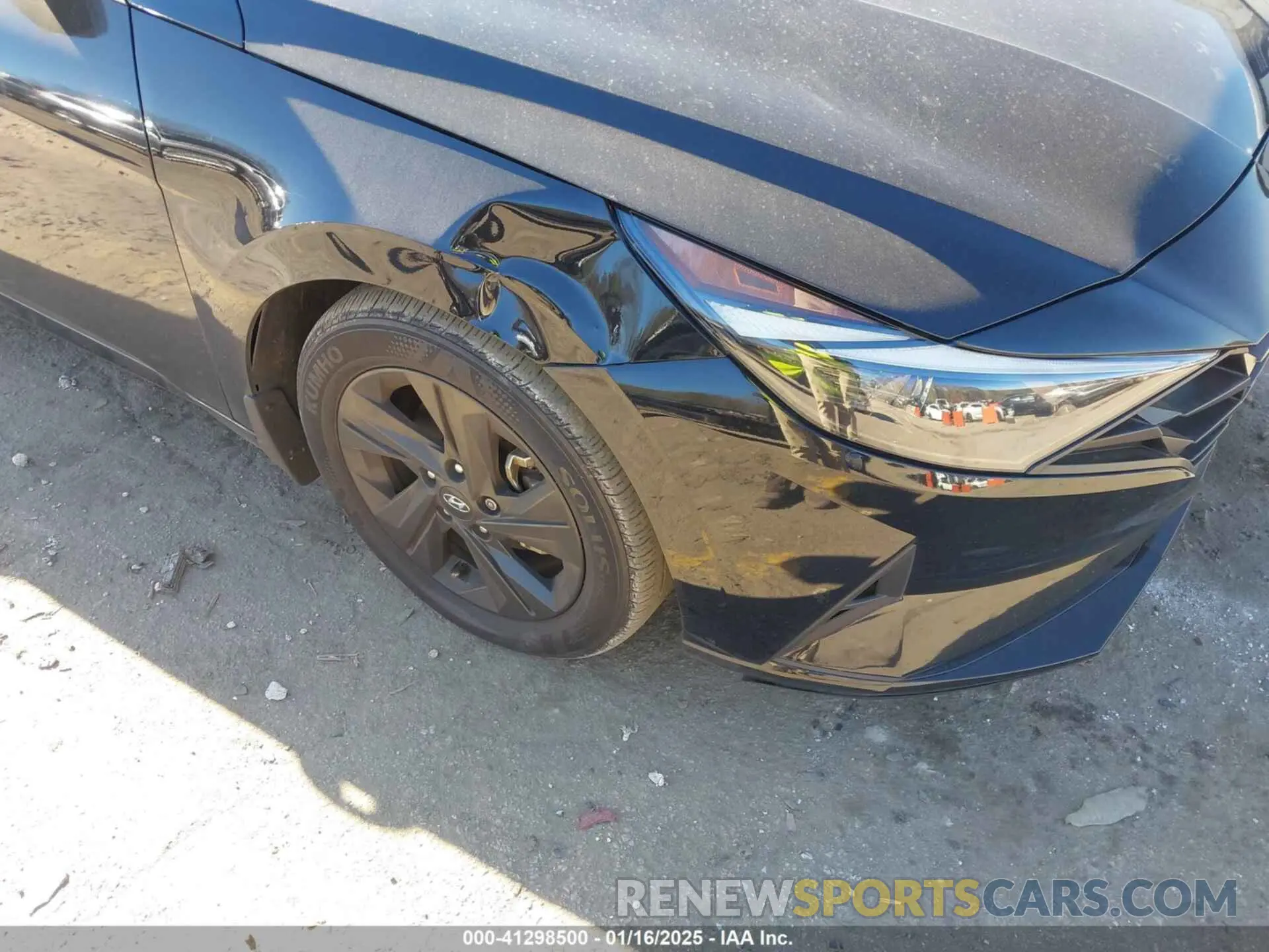 18 Photograph of a damaged car KMHLM4AG6PU426505 HYUNDAI ELANTRA 2023