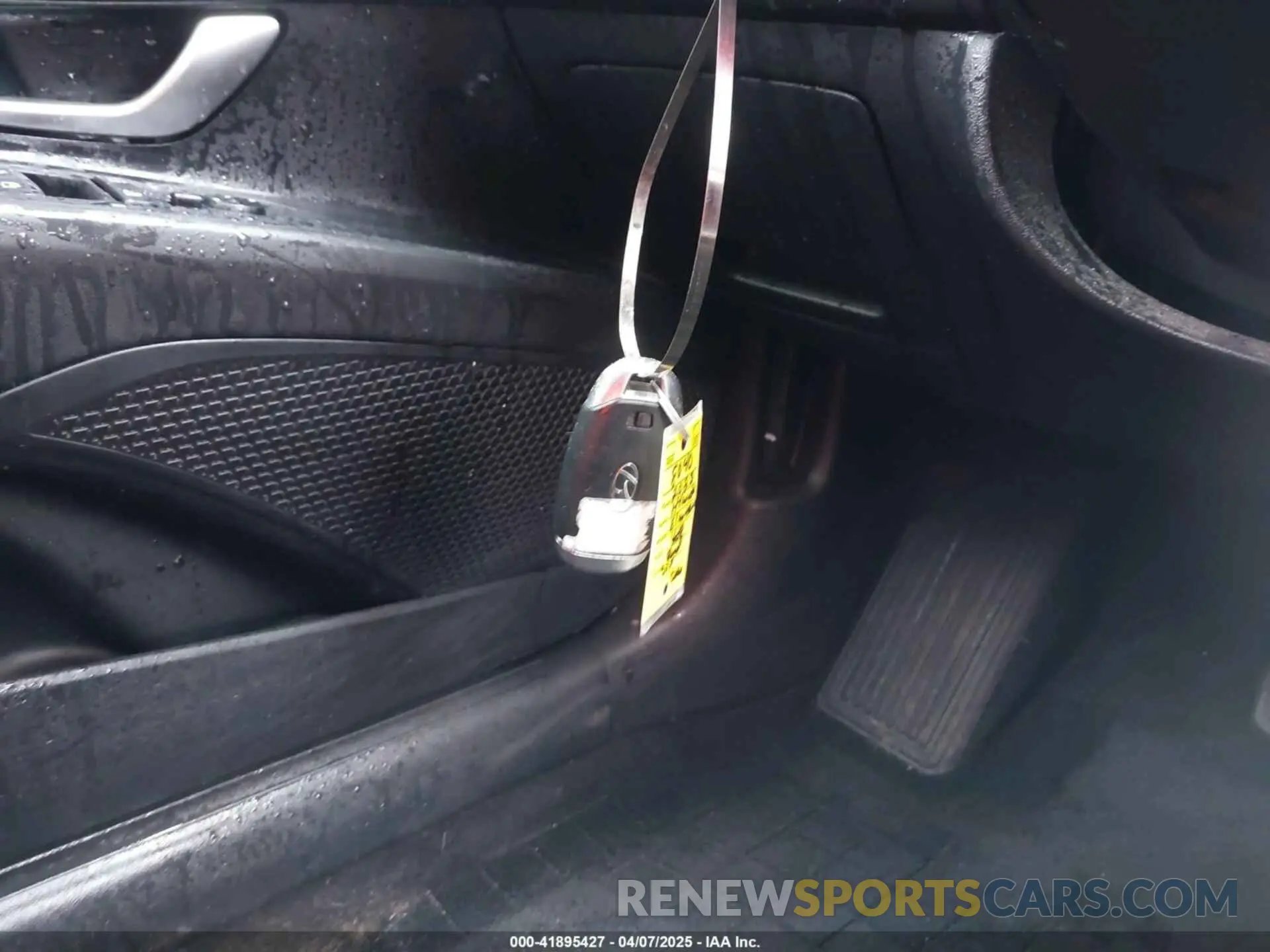 11 Photograph of a damaged car KMHLM4AG6PU490818 HYUNDAI ELANTRA 2023